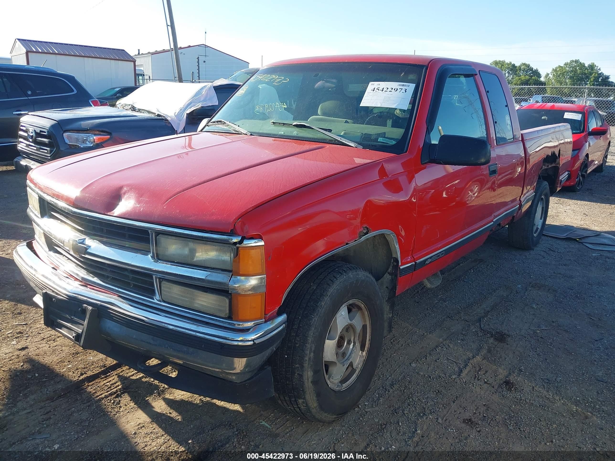 1998 Chevrolet C/k 1500 Fleetside Red vin: 1GCEK19R5WE146168