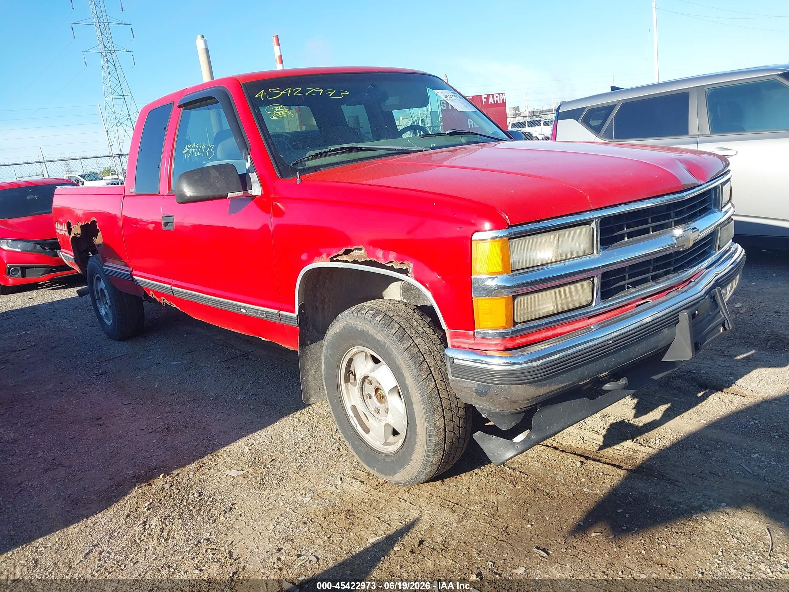 1998 Chevrolet C/k 1500 Fleetside Red vin: 1GCEK19R5WE146168