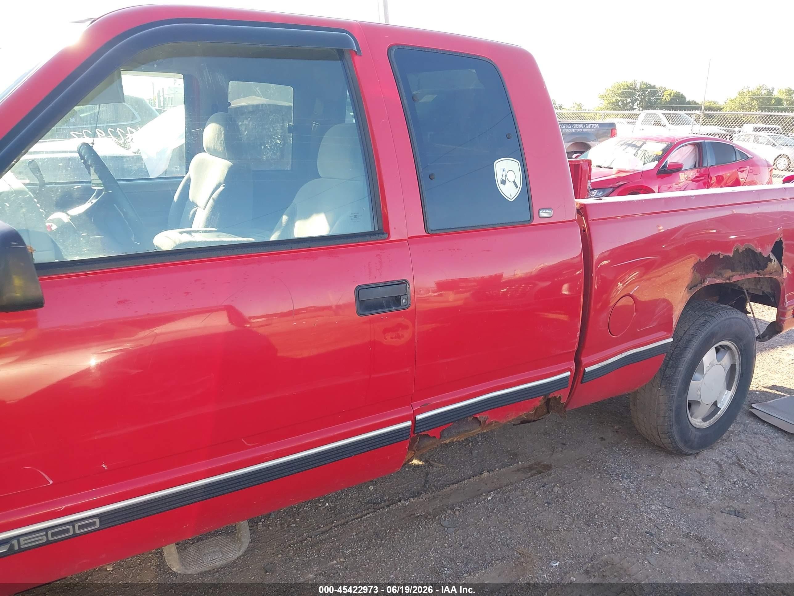 1998 Chevrolet C/k 1500 Fleetside Red vin: 1GCEK19R5WE146168