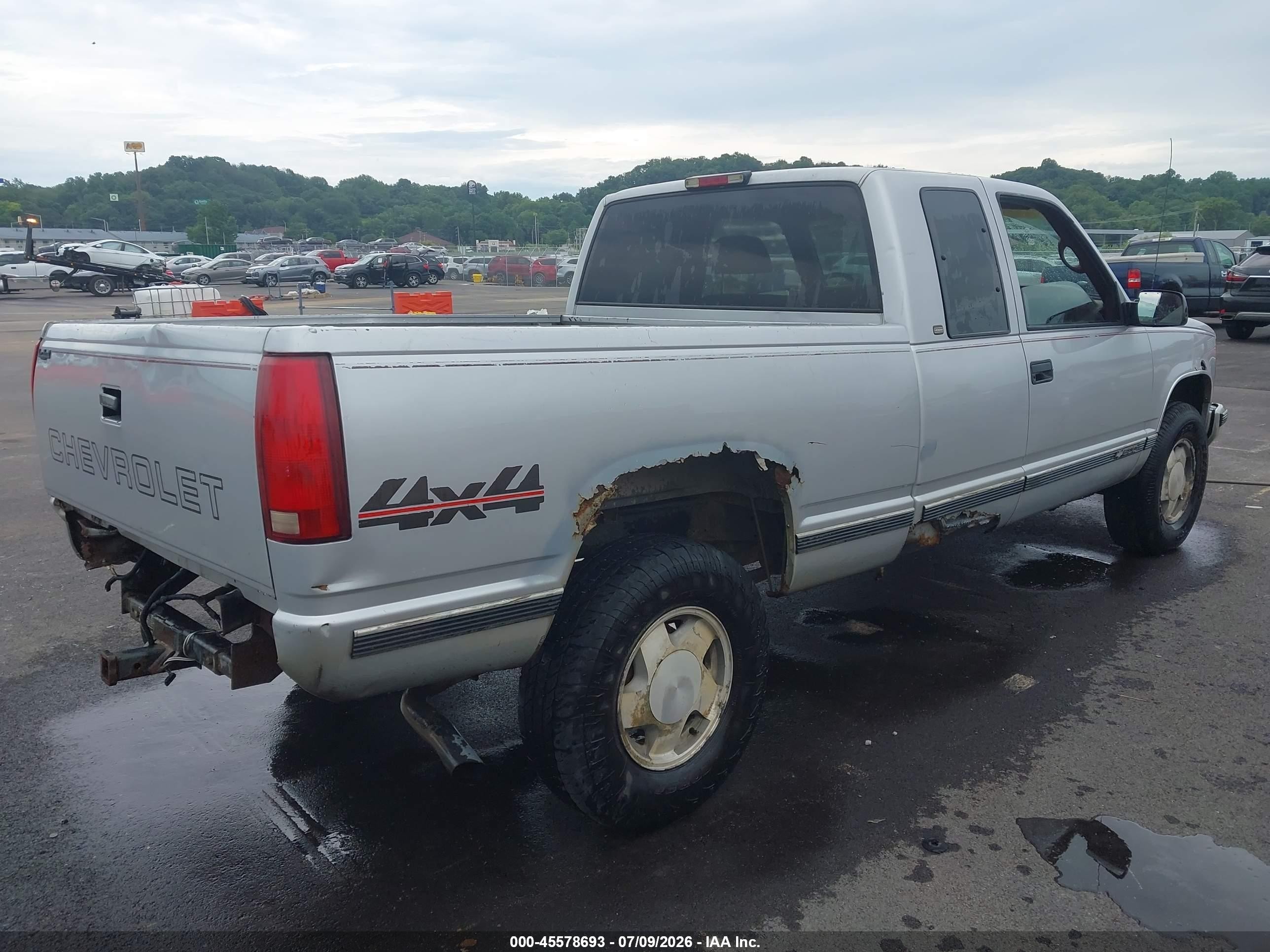 1997 Chevrolet K1500 Fleetside Silver vin: 1GCEK19R7VE239692