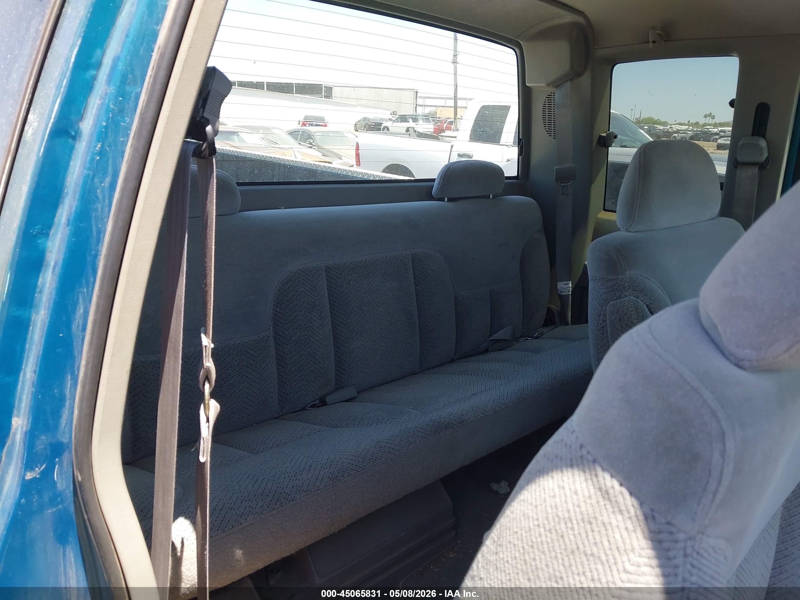1998 Chevrolet C/k 1500 Silverado Fleetside Blue vin: 1GCEK19R7WE110692