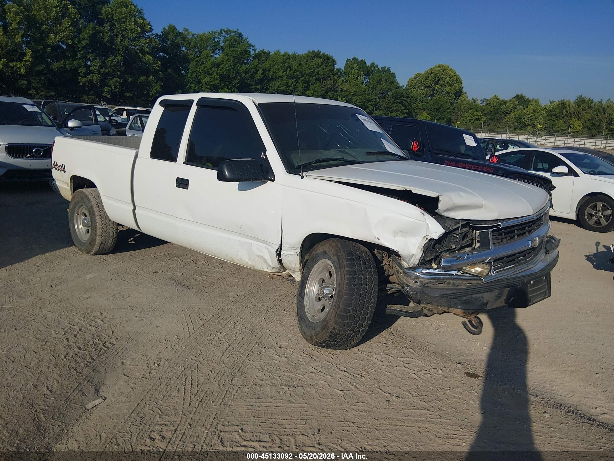1998 Chevrolet K1500 Fleetside White vin: 1GCEK19R7WE220898