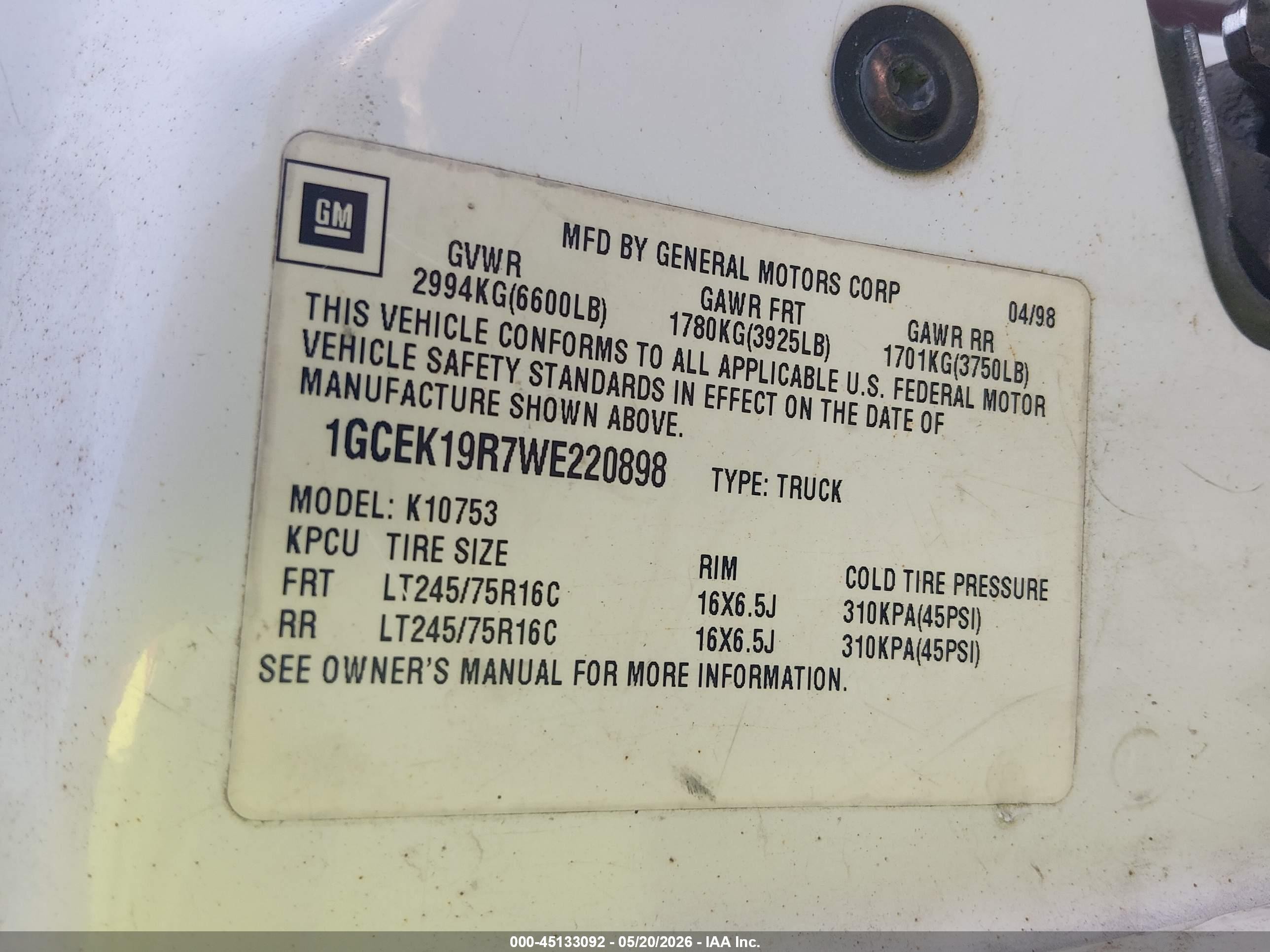 1998 Chevrolet K1500 Fleetside White vin: 1GCEK19R7WE220898