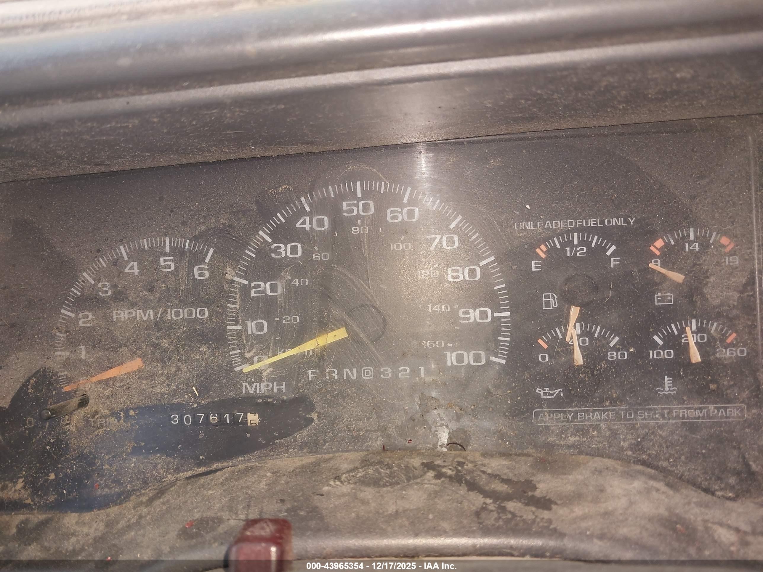 1998 Chevrolet K1500 Fleetside Black vin: 1GCEK19R7WR129378