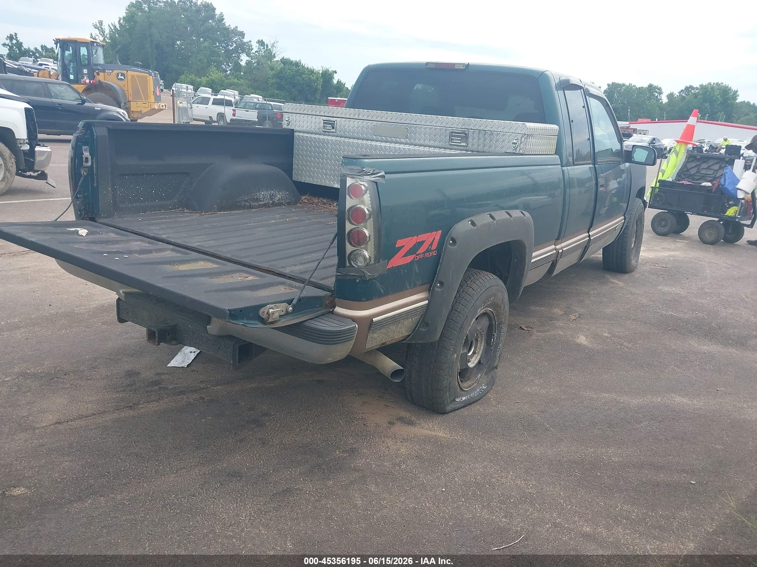 1998 Chevrolet C/k 1500 Fleetside Green vin: 1GCEK19R8WR135853