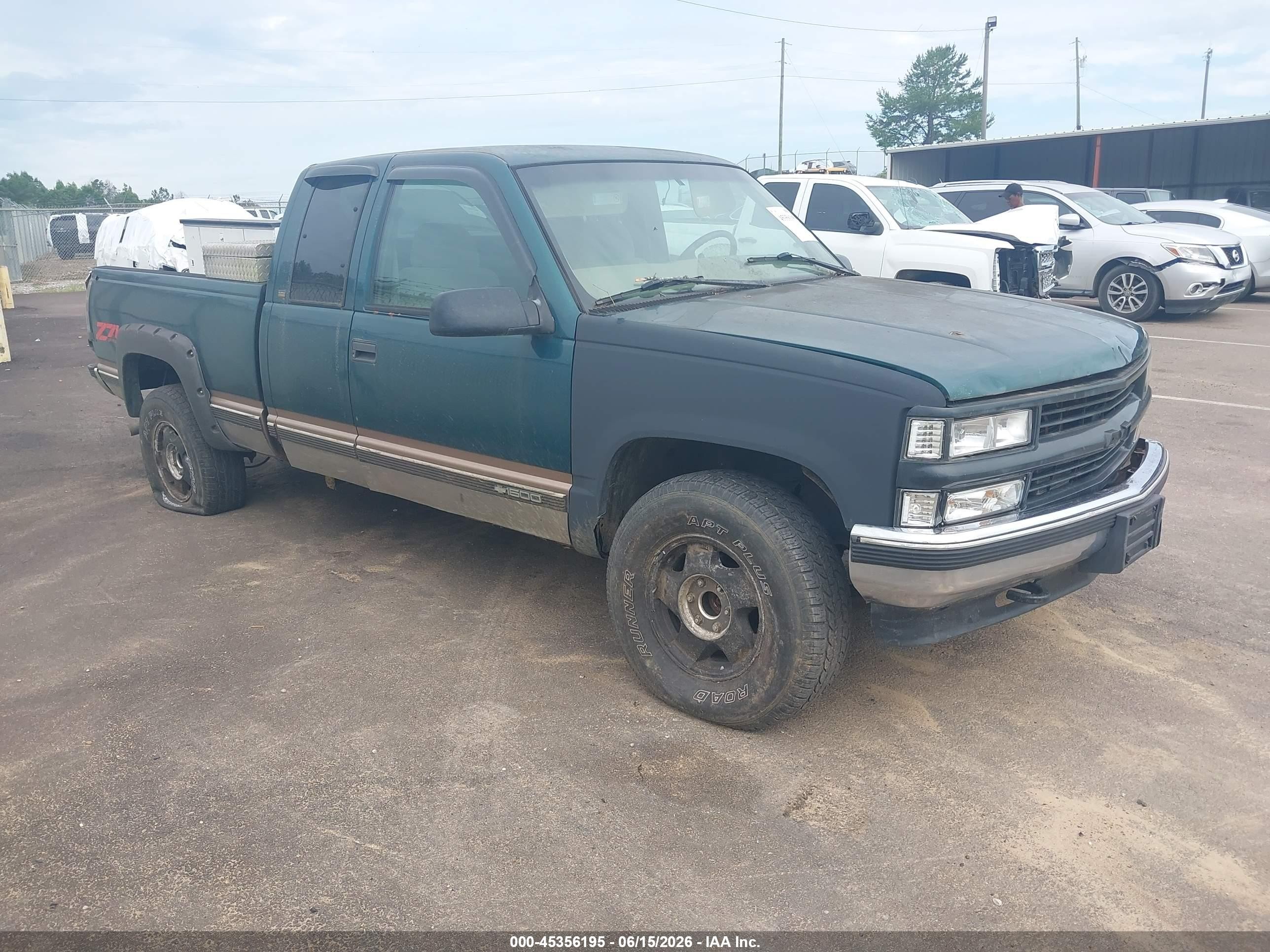 1998 Chevrolet C/k 1500 Fleetside Green vin: 1GCEK19R8WR135853