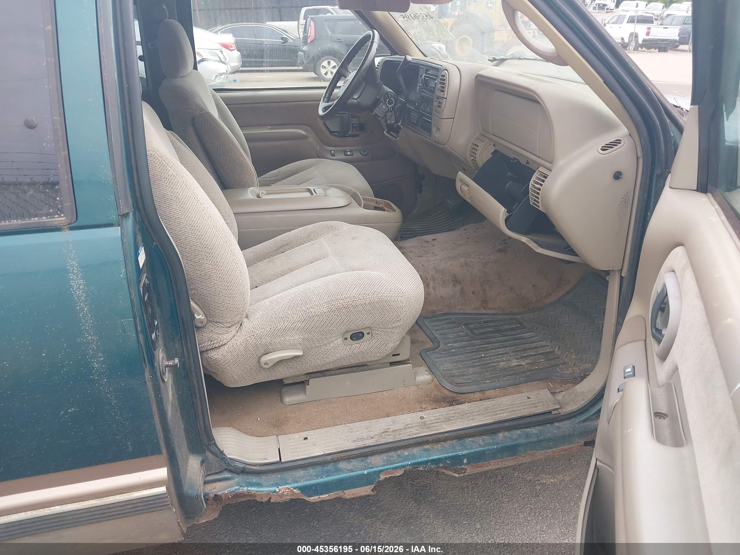 1998 Chevrolet C/k 1500 Fleetside Green vin: 1GCEK19R8WR135853