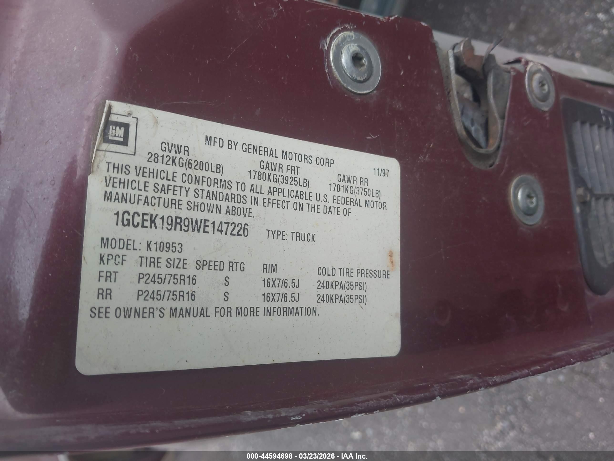 1998 Chevrolet C/k 1500 Silverado Fleetside Красный vin: 1GCEK19R9WE147226