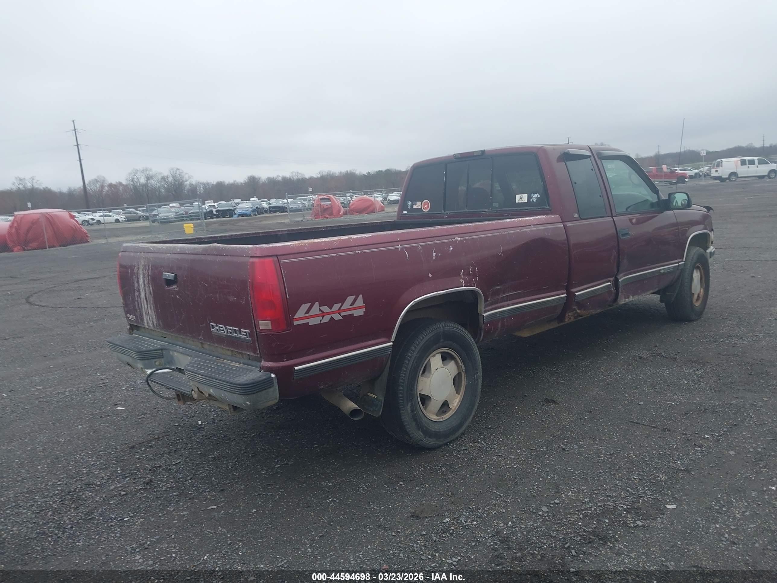 1998 Chevrolet C/k 1500 Silverado Fleetside Красный vin: 1GCEK19R9WE147226