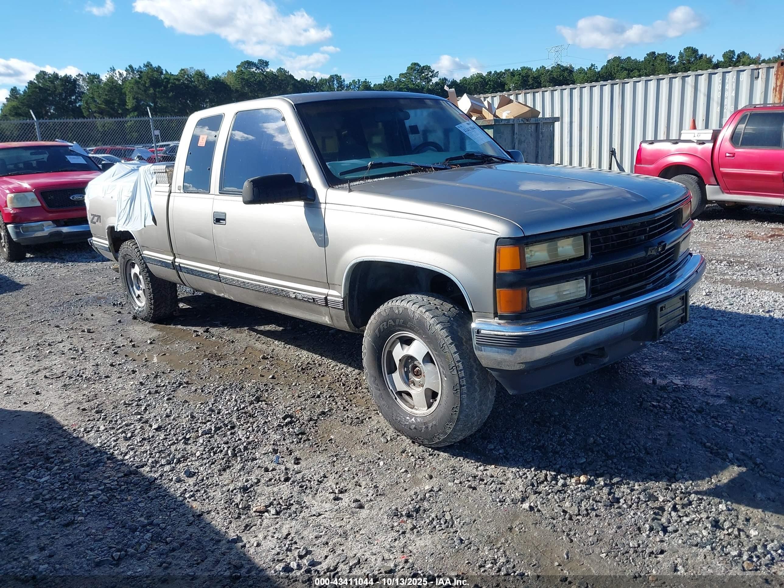 1GCEK19RXWR137409