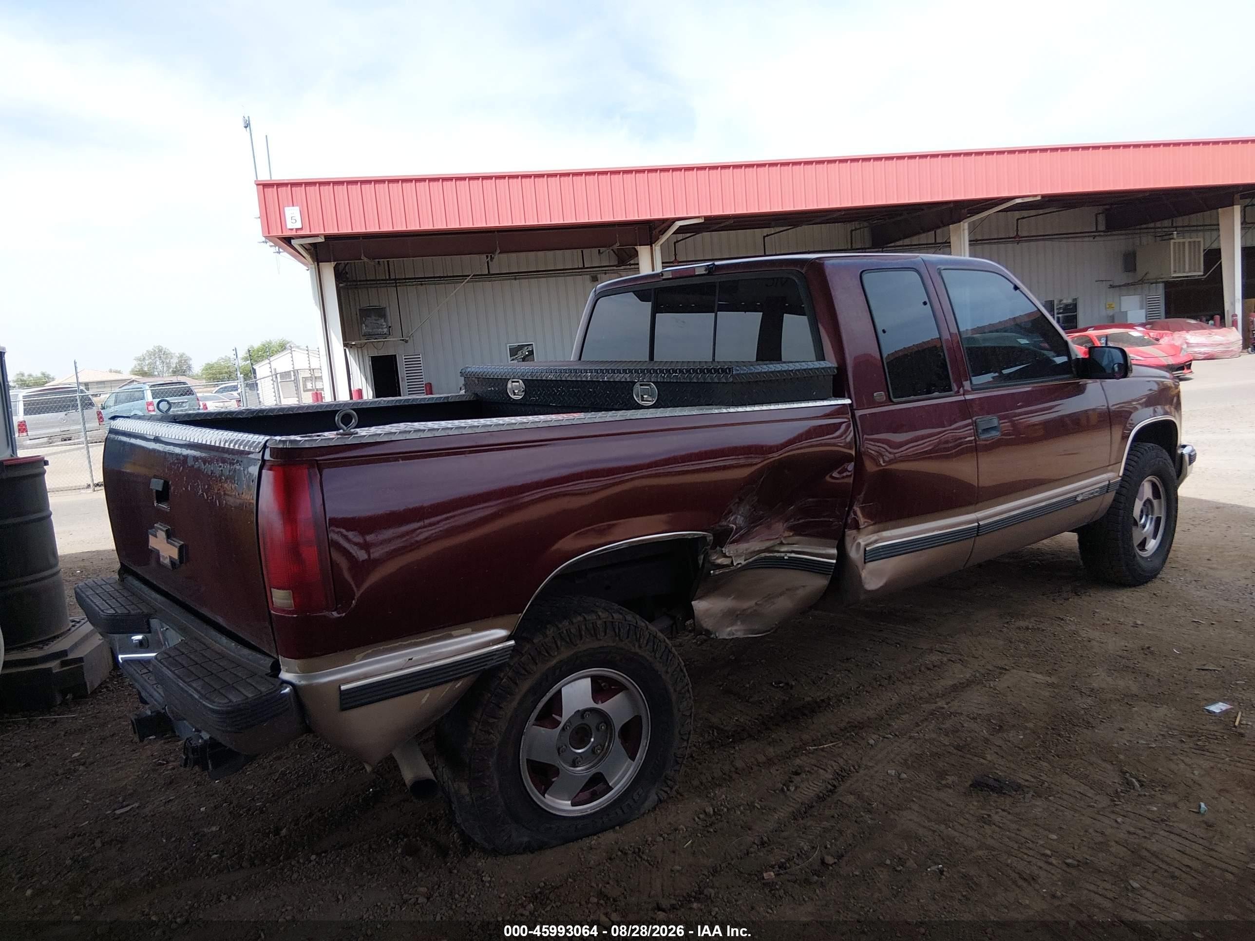 1998 Chevrolet C/k 1500 Fleetside Red vin: 1GCEK19S4WE143829