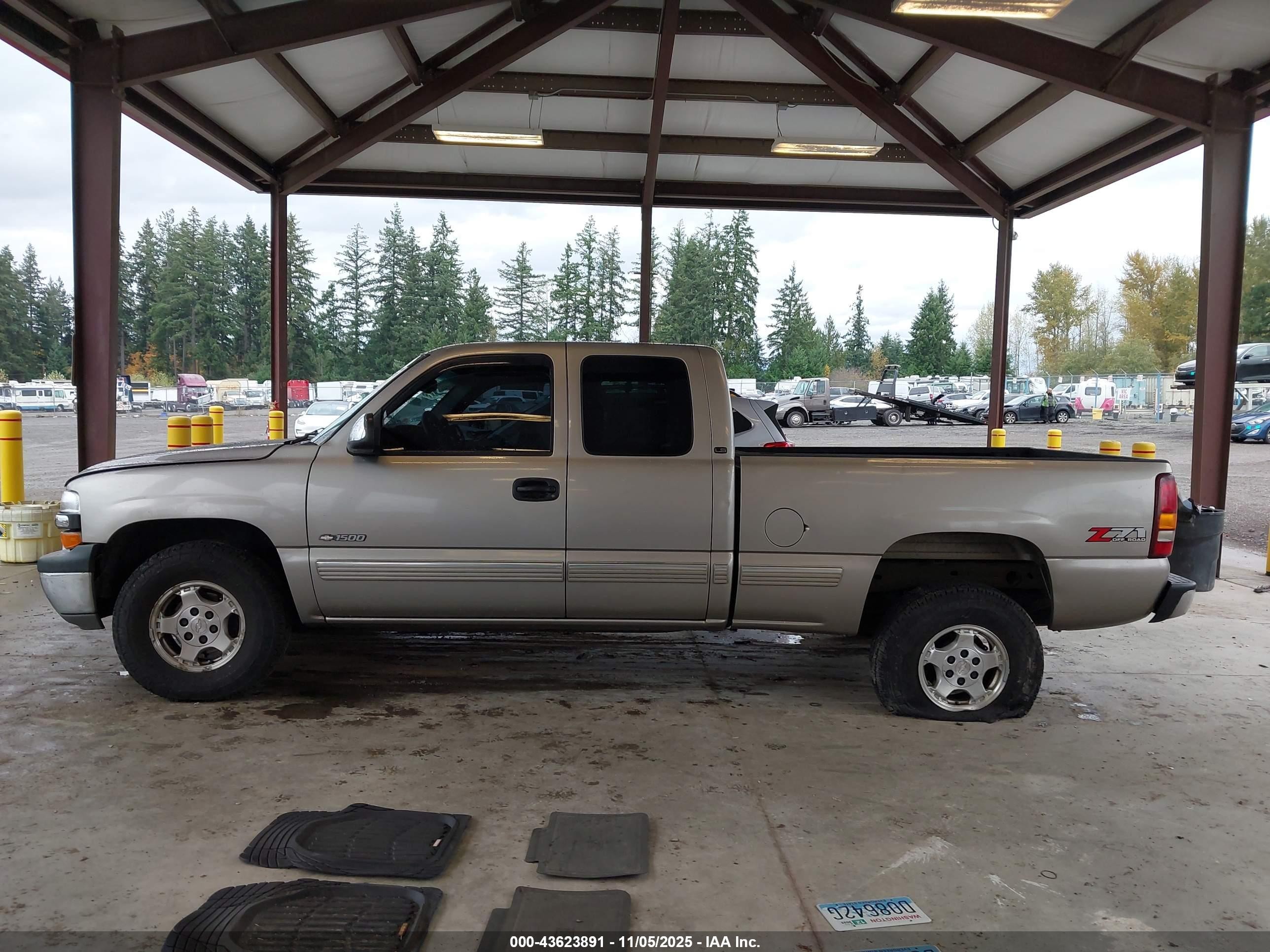 2001 Chevrolet Silverado 1500 Ls Tan vin: 1GCEK19T01E126656