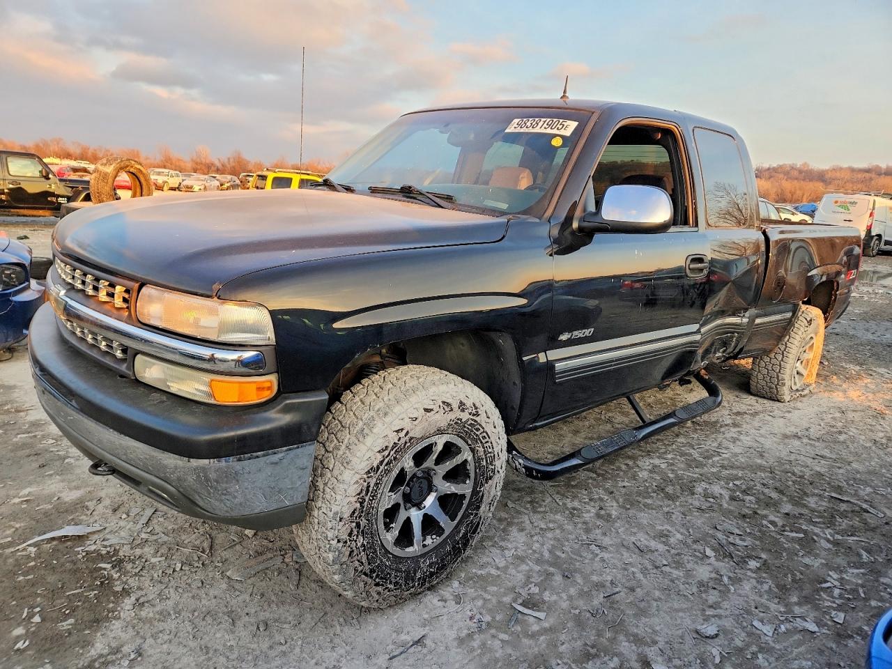 2002 Chevrolet Silverado K1500 Черный vin: 1GCEK19T02Z131480
