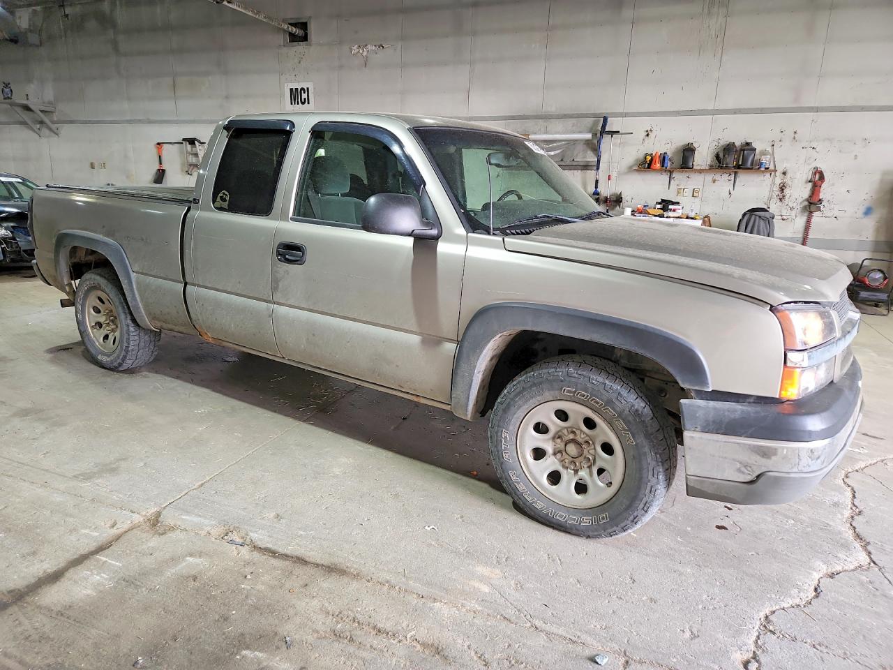 2003 Chevrolet Silverado K1500 Gray vin: 1GCEK19T03E313303