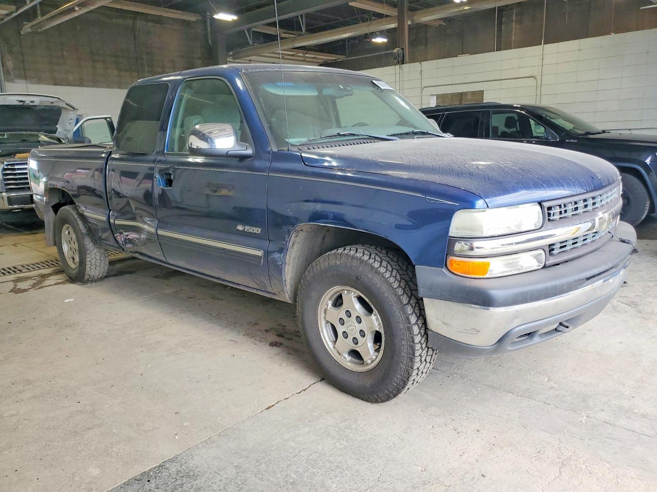 2000 Chevrolet Silverado K1500 Blue vin: 1GCEK19T0YZ193101