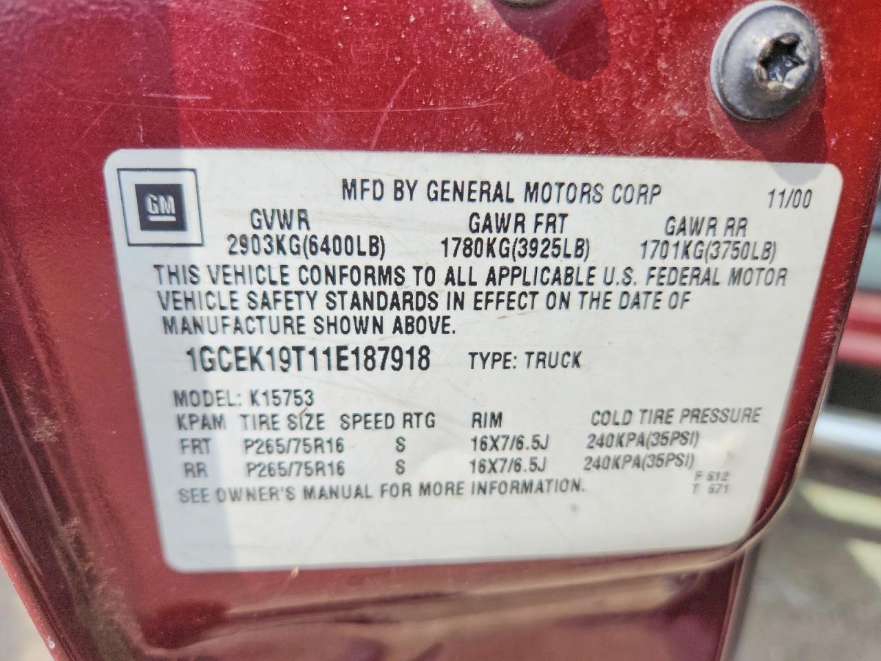 2001 Chevrolet Silverado K1500 Burgundy vin: 1GCEK19T11E187918