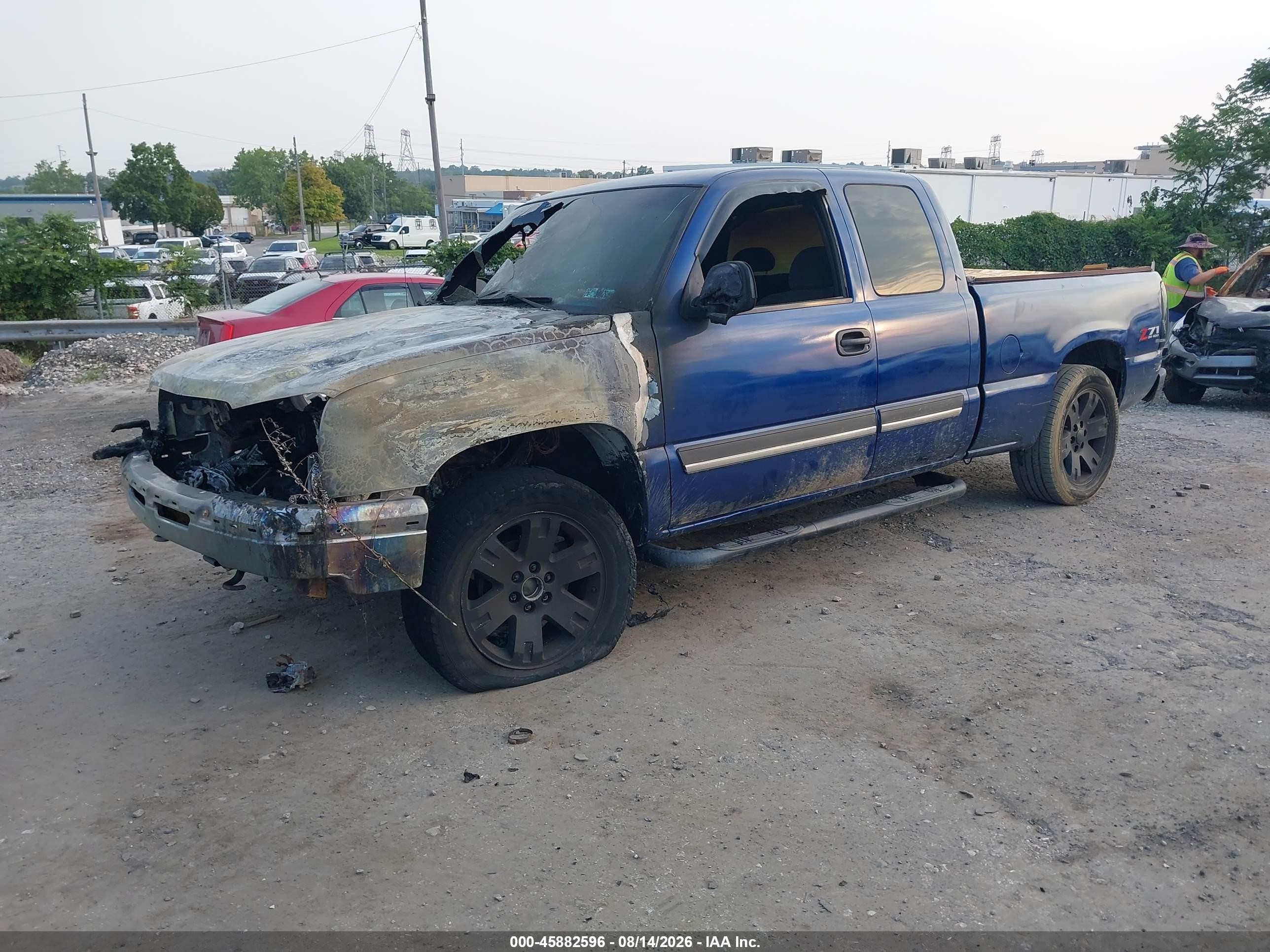 2003 Chevrolet Silverado 1500 Ls Синий vin: 1GCEK19T13E244556