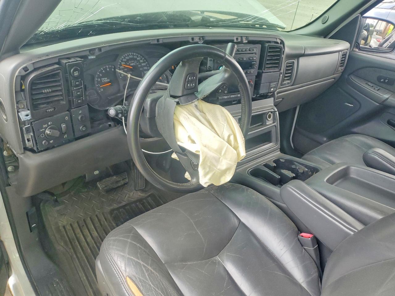 2003 Chevrolet Silverado K1500 White vin: 1GCEK19T13E317571