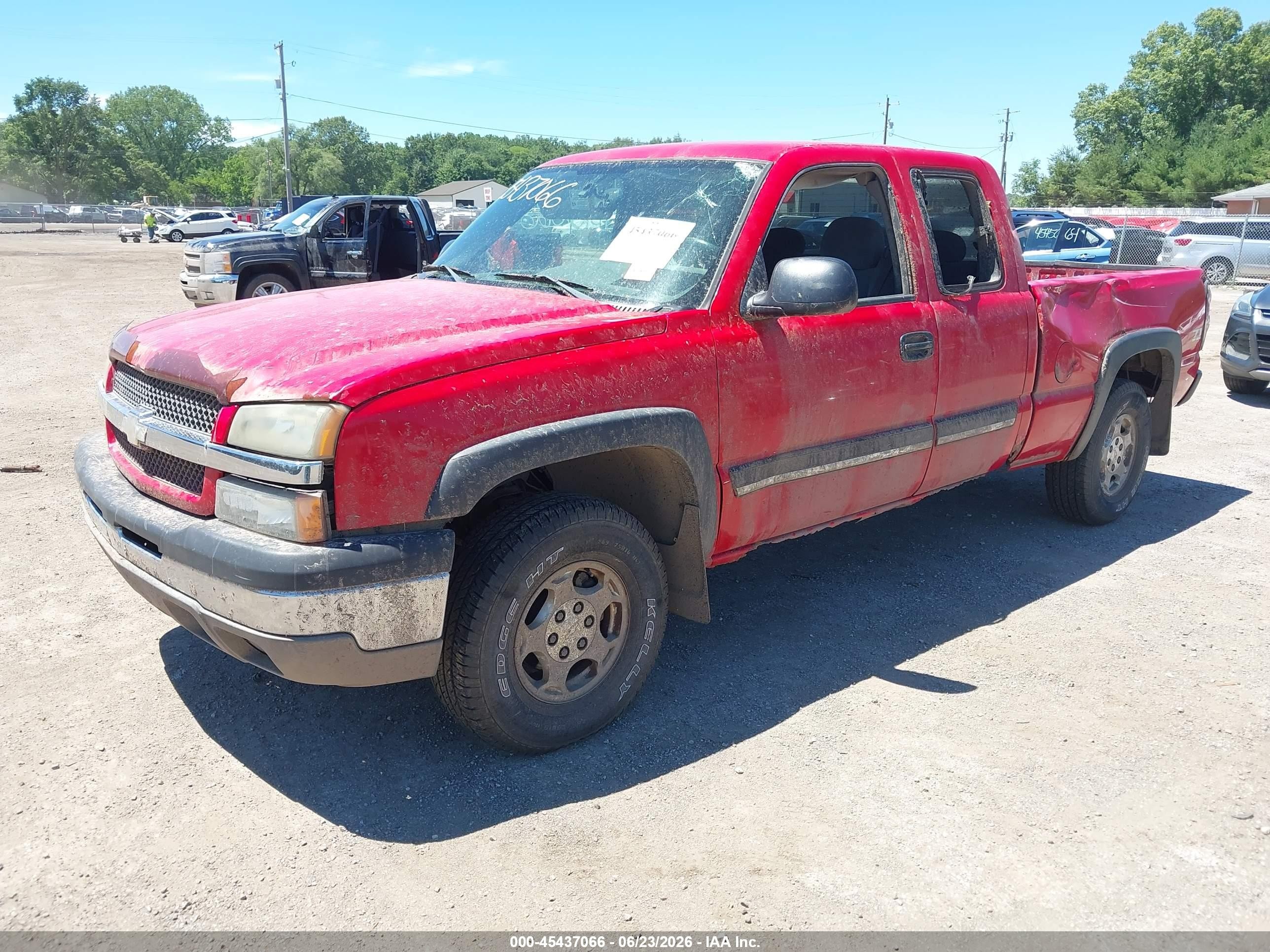 2004 Chevrolet Silverado 1500 Z71 Red vin: 1GCEK19T14E115220