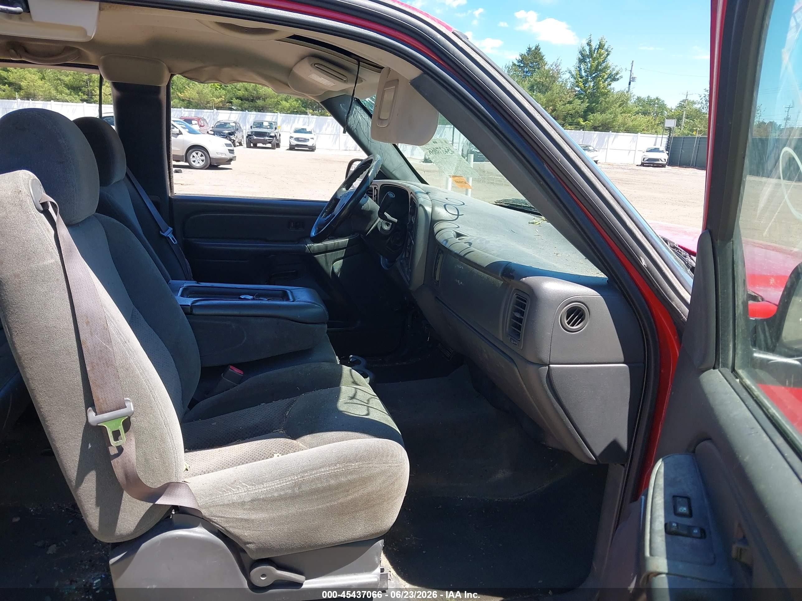 2004 Chevrolet Silverado 1500 Z71 Red vin: 1GCEK19T14E115220