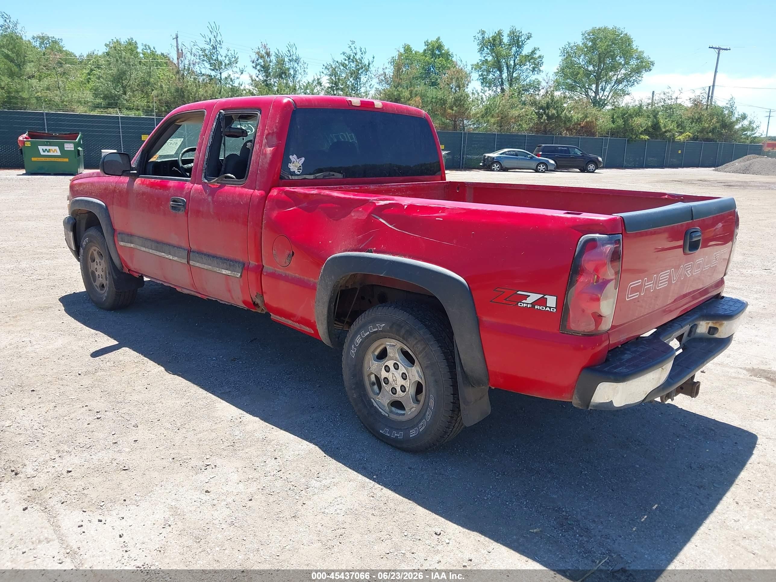 2004 Chevrolet Silverado 1500 Z71 Red vin: 1GCEK19T14E115220