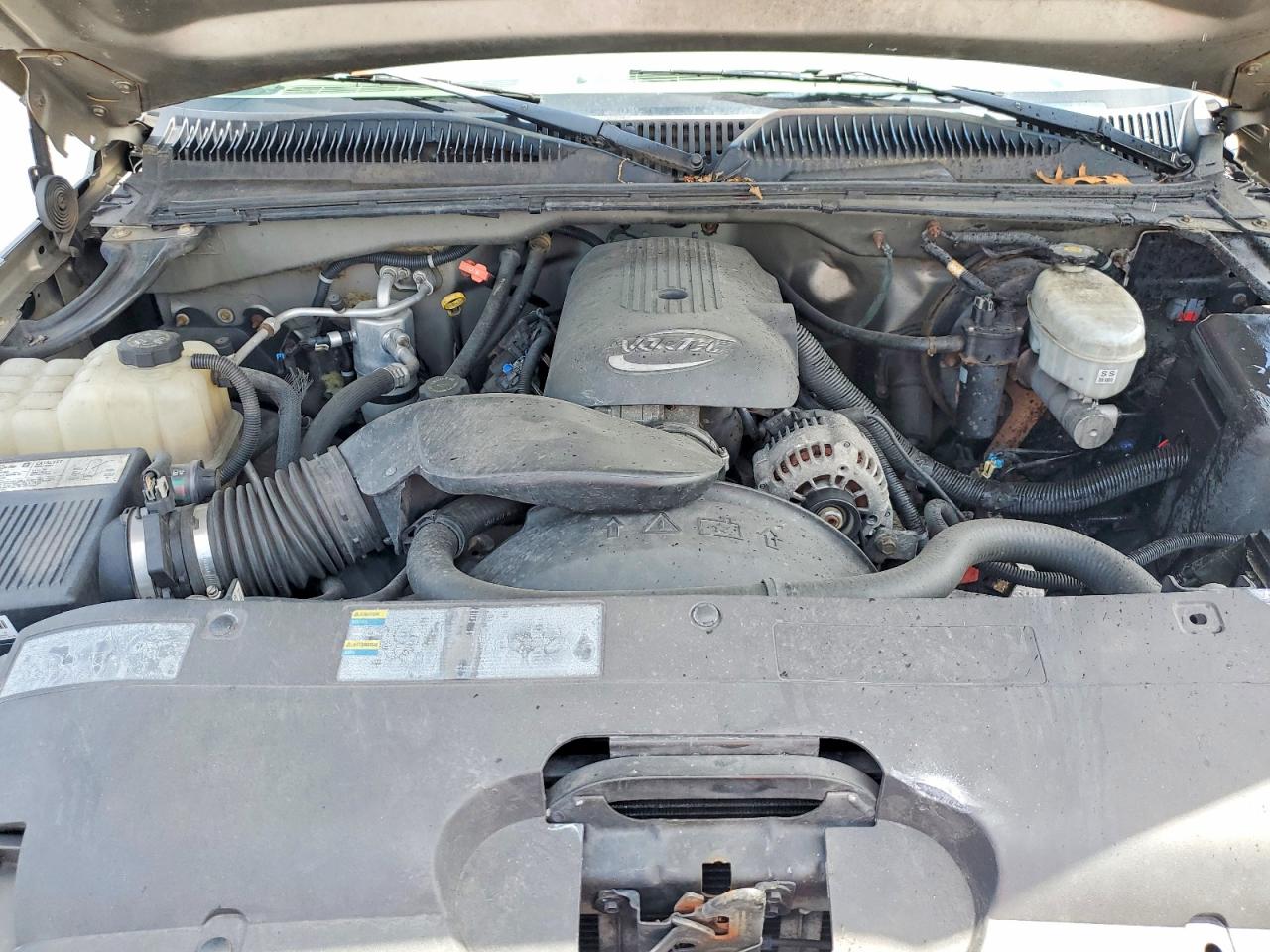 2004 Chevrolet Silverado K1500 Tan vin: 1GCEK19T14E214619