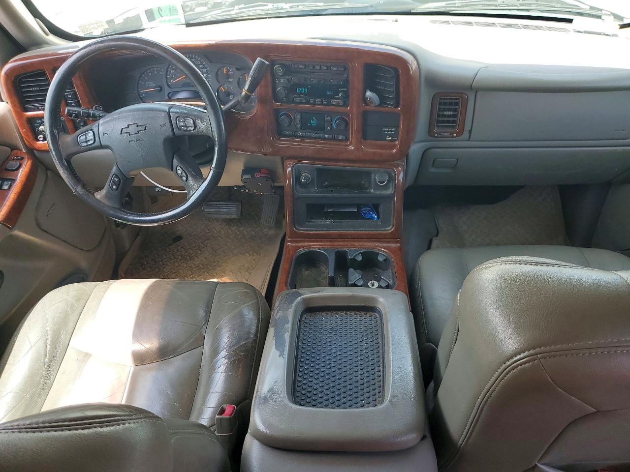 2004 Chevrolet Silverado K1500 Tan vin: 1GCEK19T14E214619