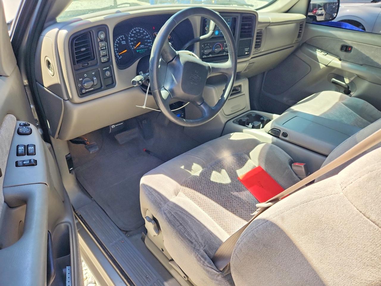2000 Chevrolet Silverado K1500 Gold vin: 1GCEK19T1YE327668