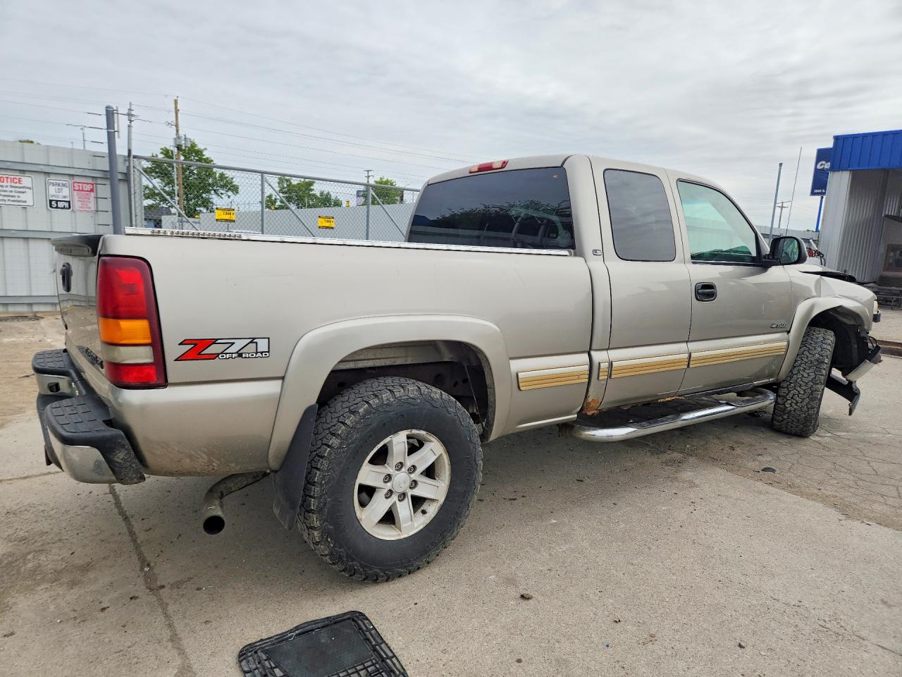 2001 Chevrolet Silverado K1500 Tan vin: 1GCEK19T21E119899