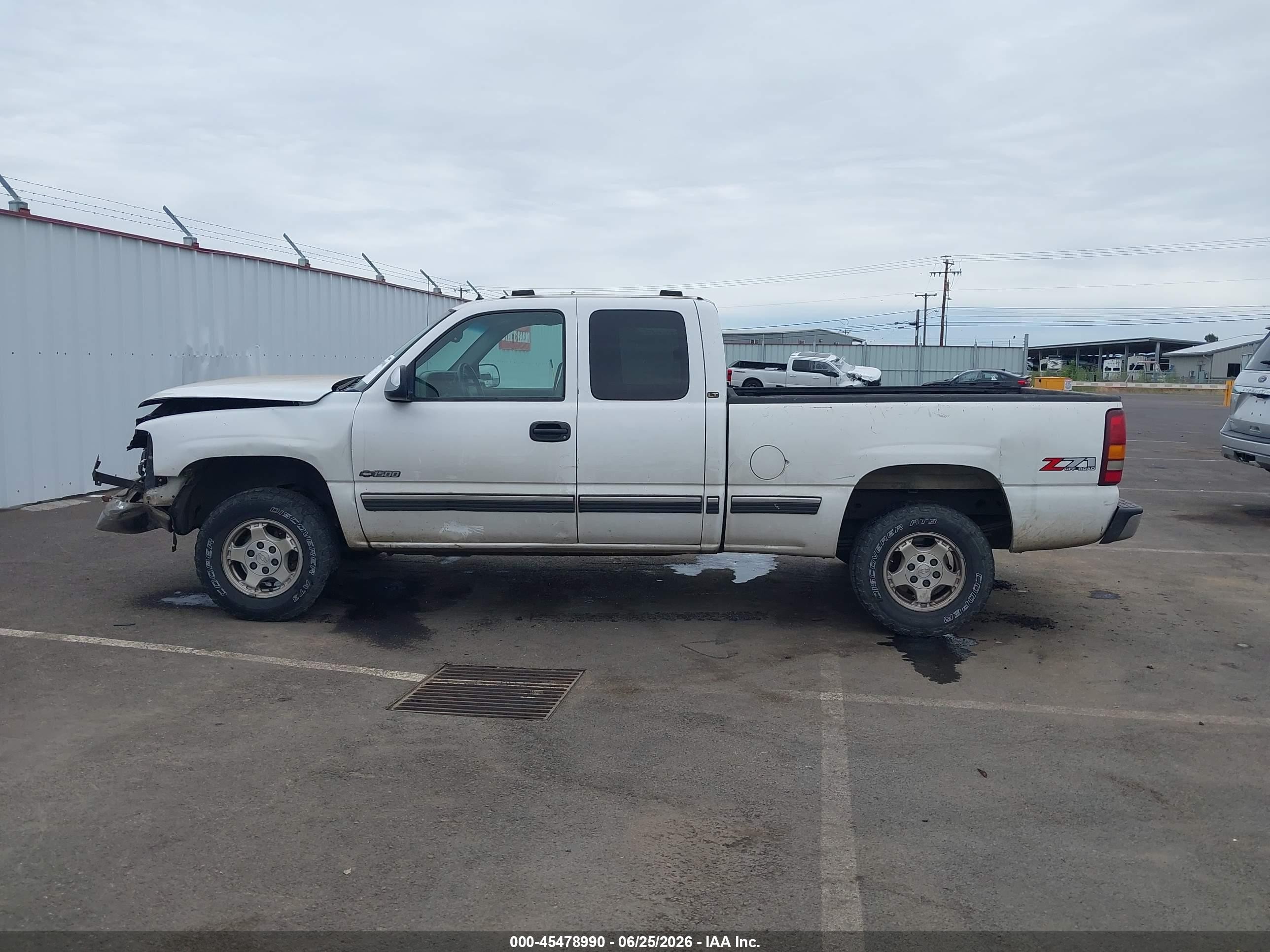 2001 Chevrolet Silverado 1500 Lt White vin: 1GCEK19T21E221784