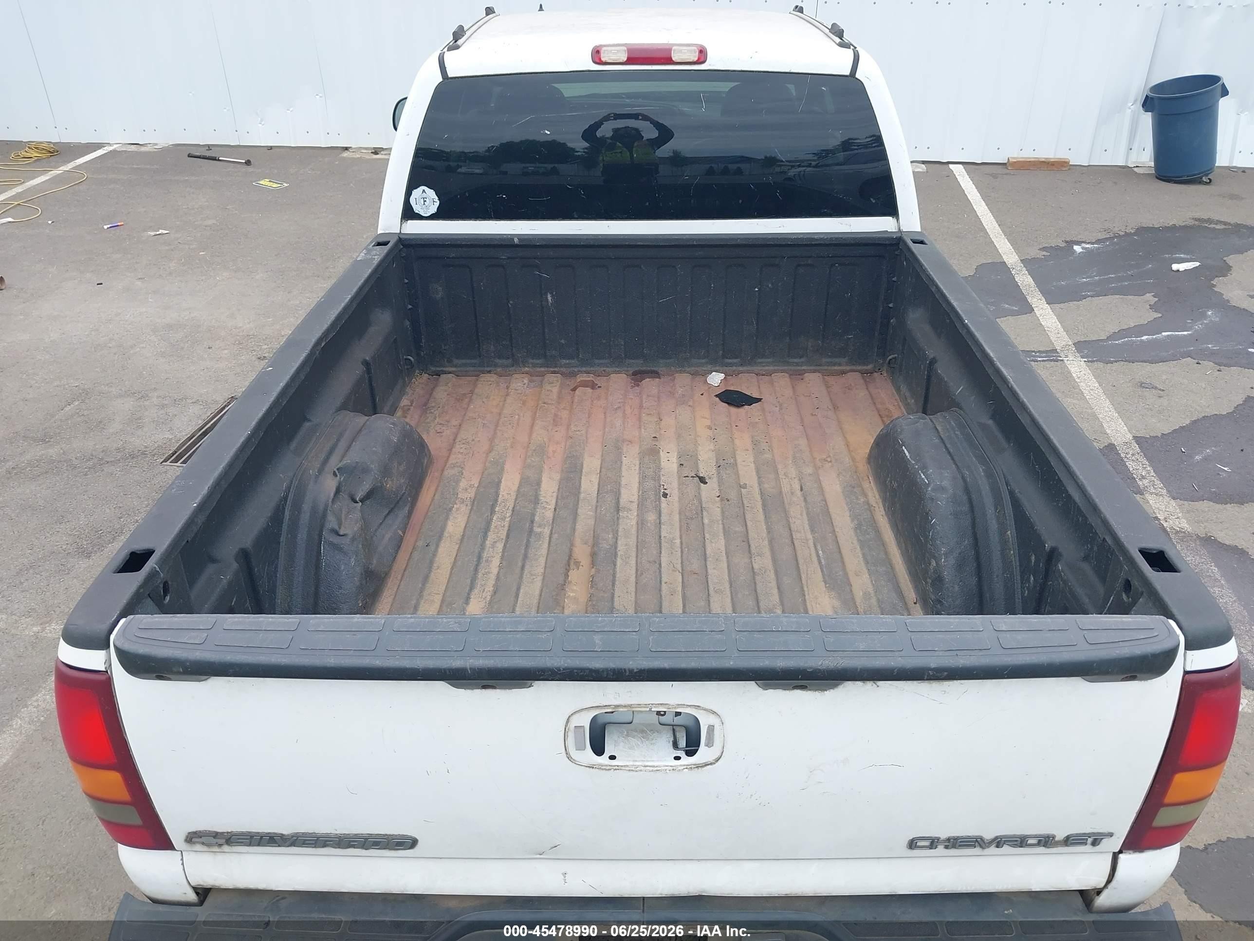 2001 Chevrolet Silverado 1500 Lt White vin: 1GCEK19T21E221784