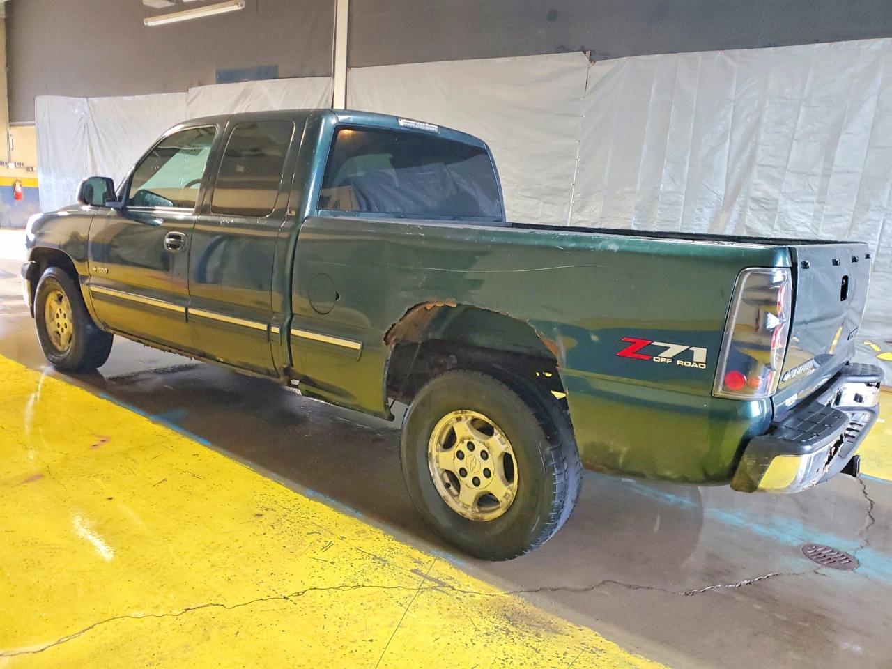 2001 Chevrolet Silverado K1500 Green vin: 1GCEK19T21E235166