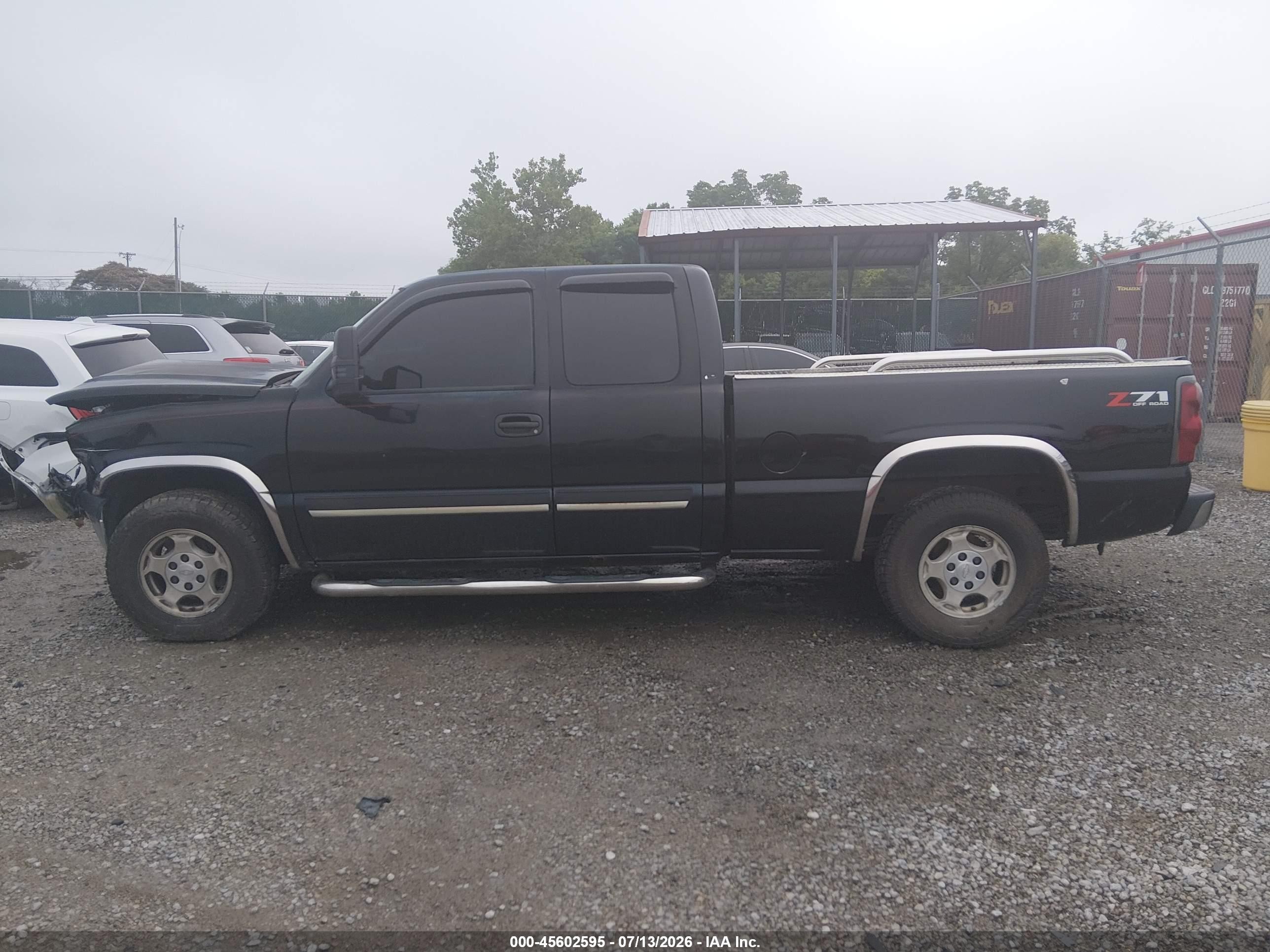 2004 Chevrolet Silverado 1500 Ls Black vin: 1GCEK19T24E140966