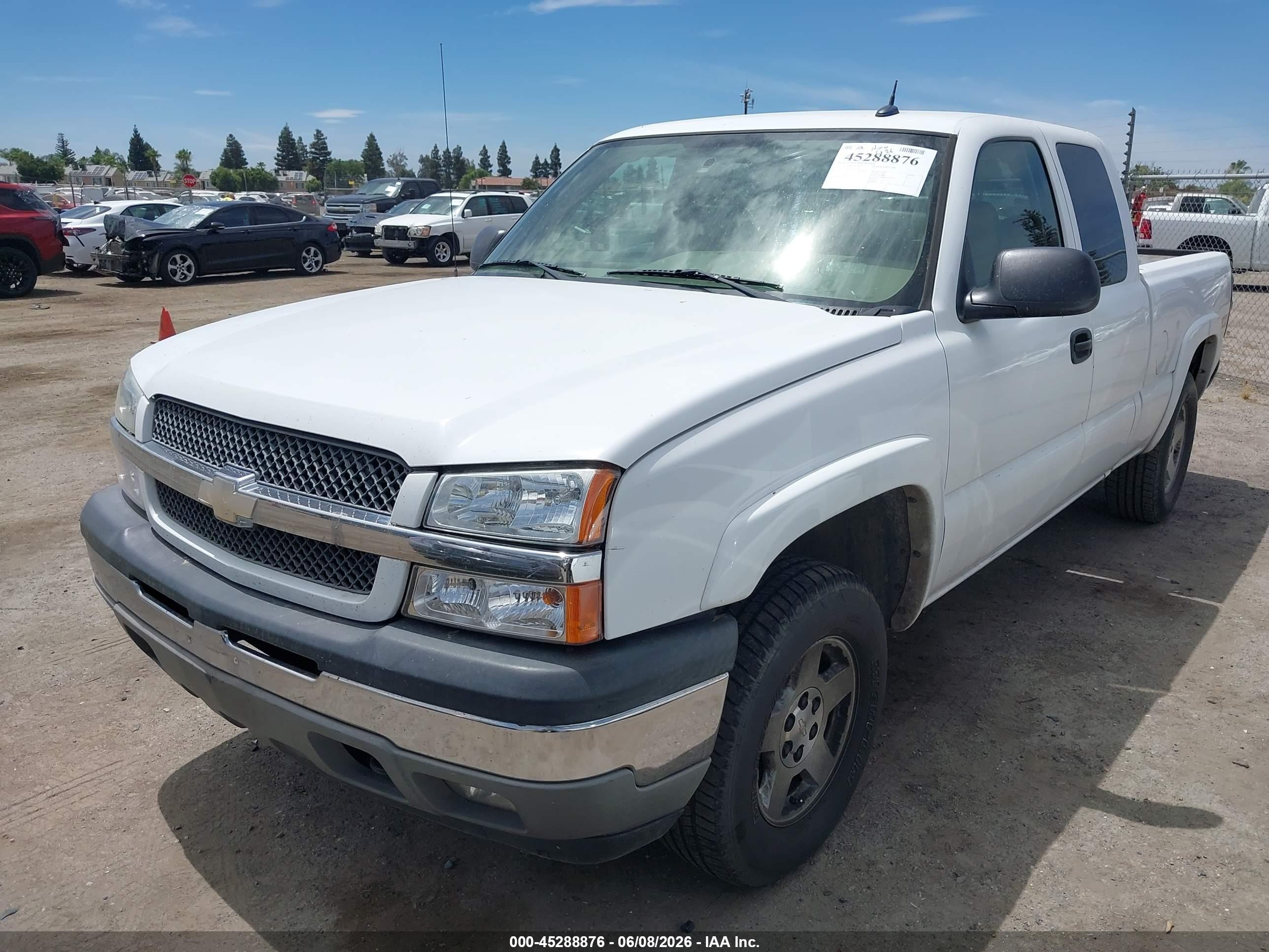 2005 Chevrolet Silverado 1500 Ls White vin: 1GCEK19T25E190185