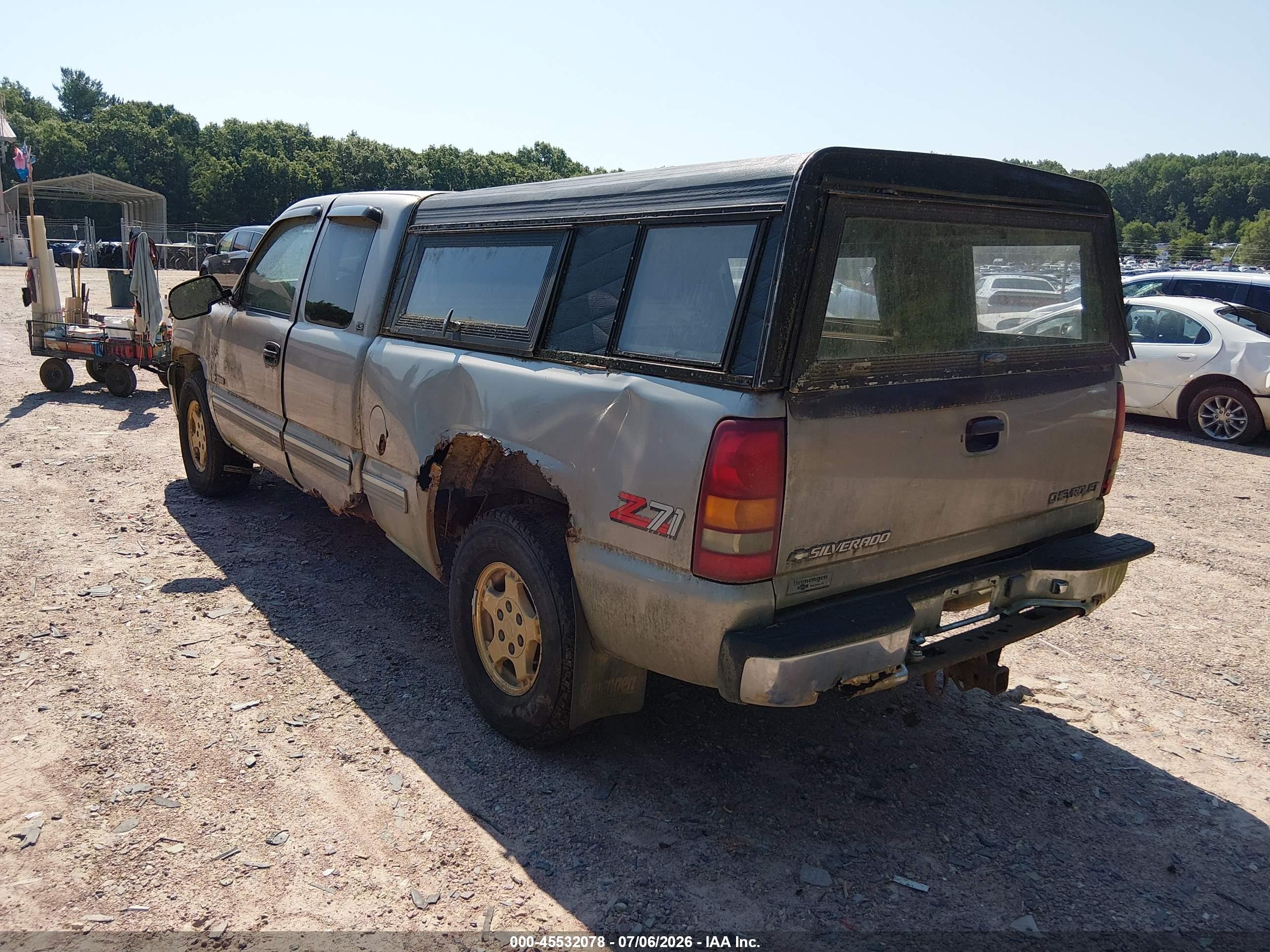 1999 Chevrolet Silverado 1500 Ls Silver vin: 1GCEK19T2XE152068