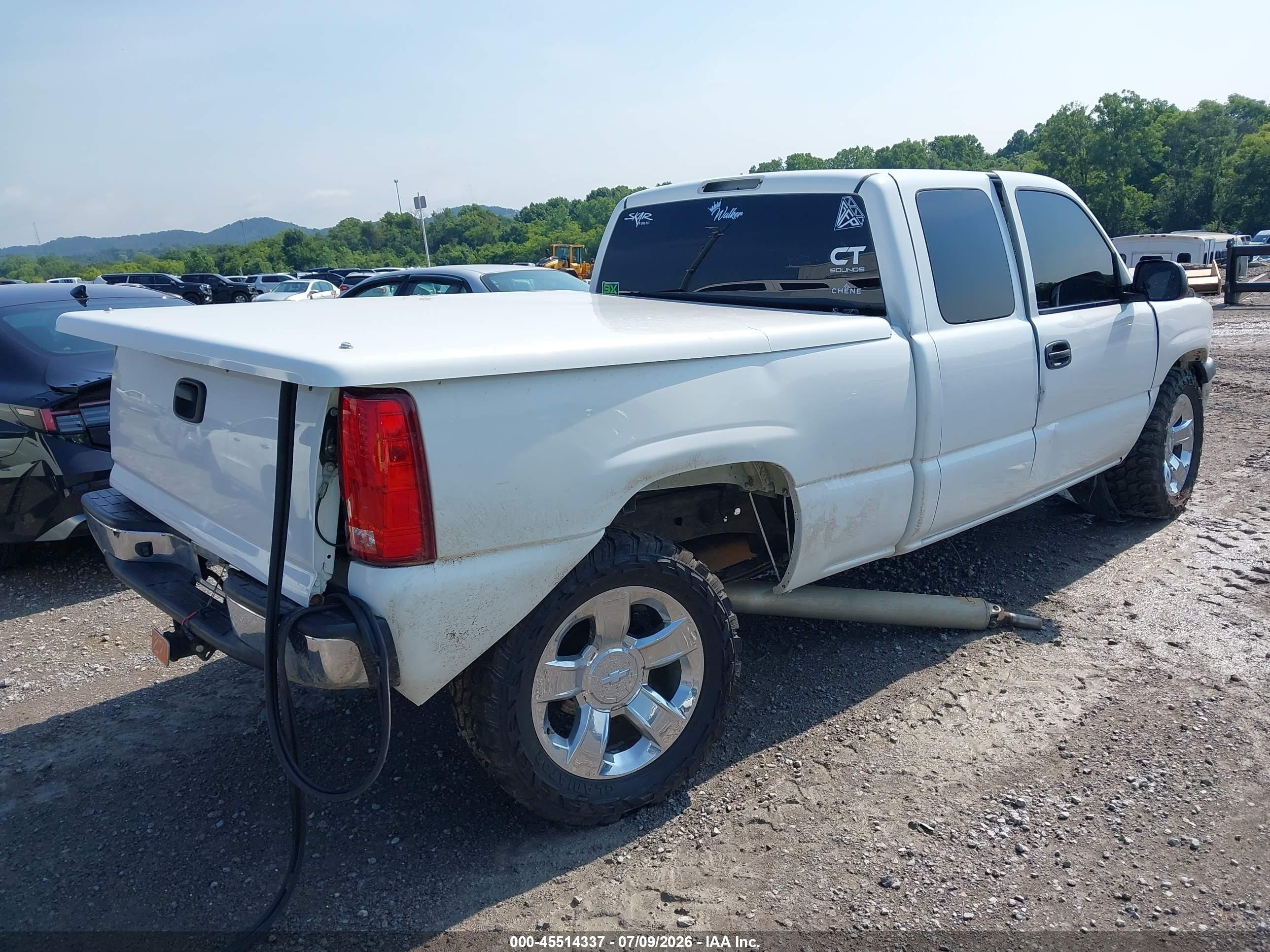 1999 Chevrolet Silverado 1500 Lt White vin: 1GCEK19T2XE162129