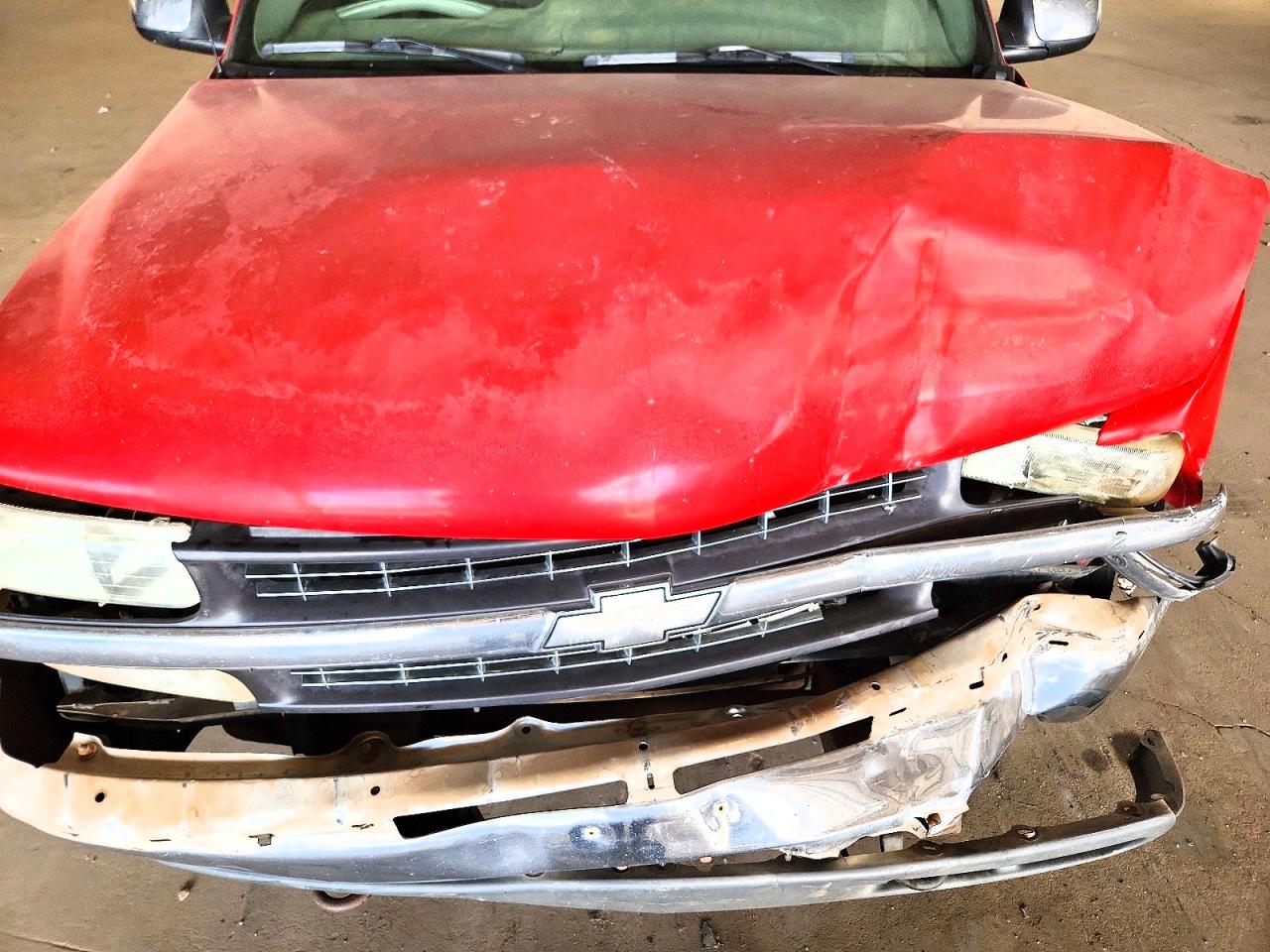 2000 Chevrolet Silverado K1500 Red vin: 1GCEK19T2YE258473