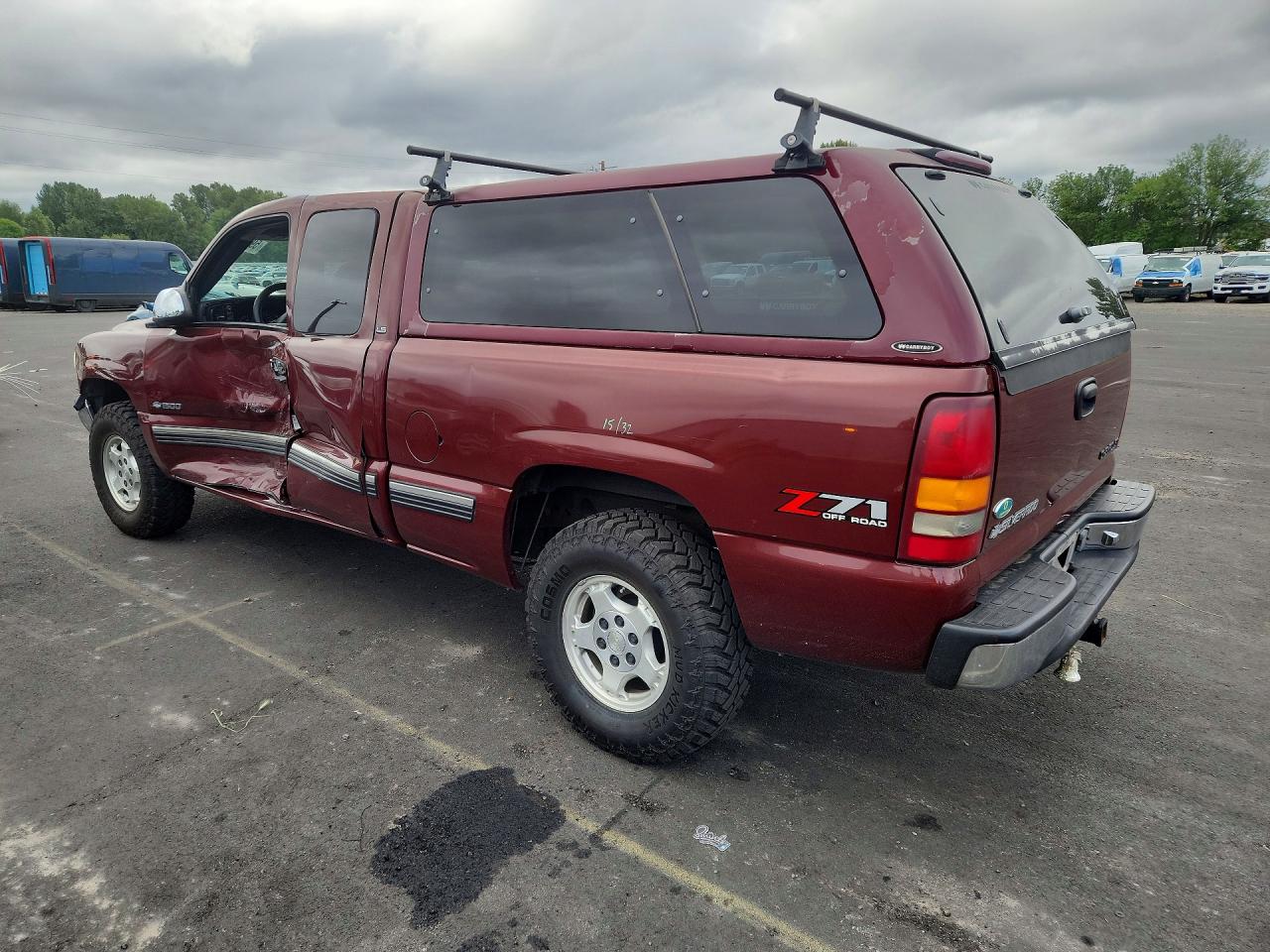 2001 Chevrolet Silverado K1500 Burgundy vin: 1GCEK19T31E157979