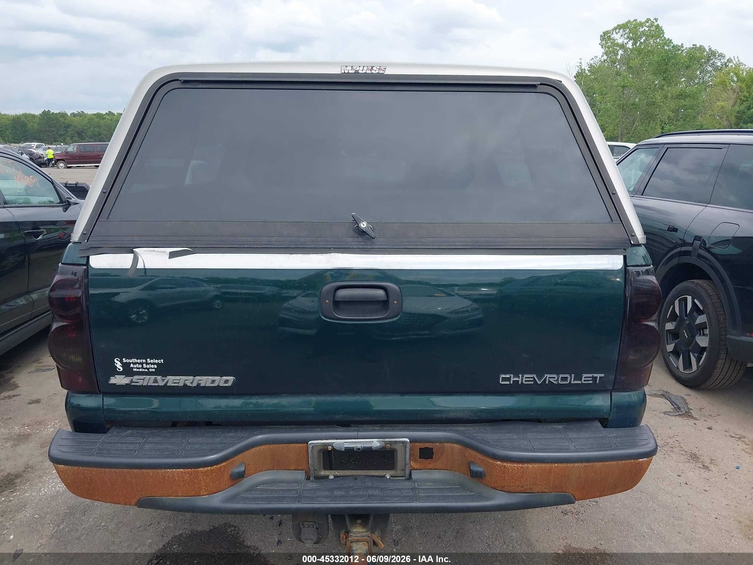 2003 Chevrolet Silverado 1500 Ls Green vin: 1GCEK19T33E193402