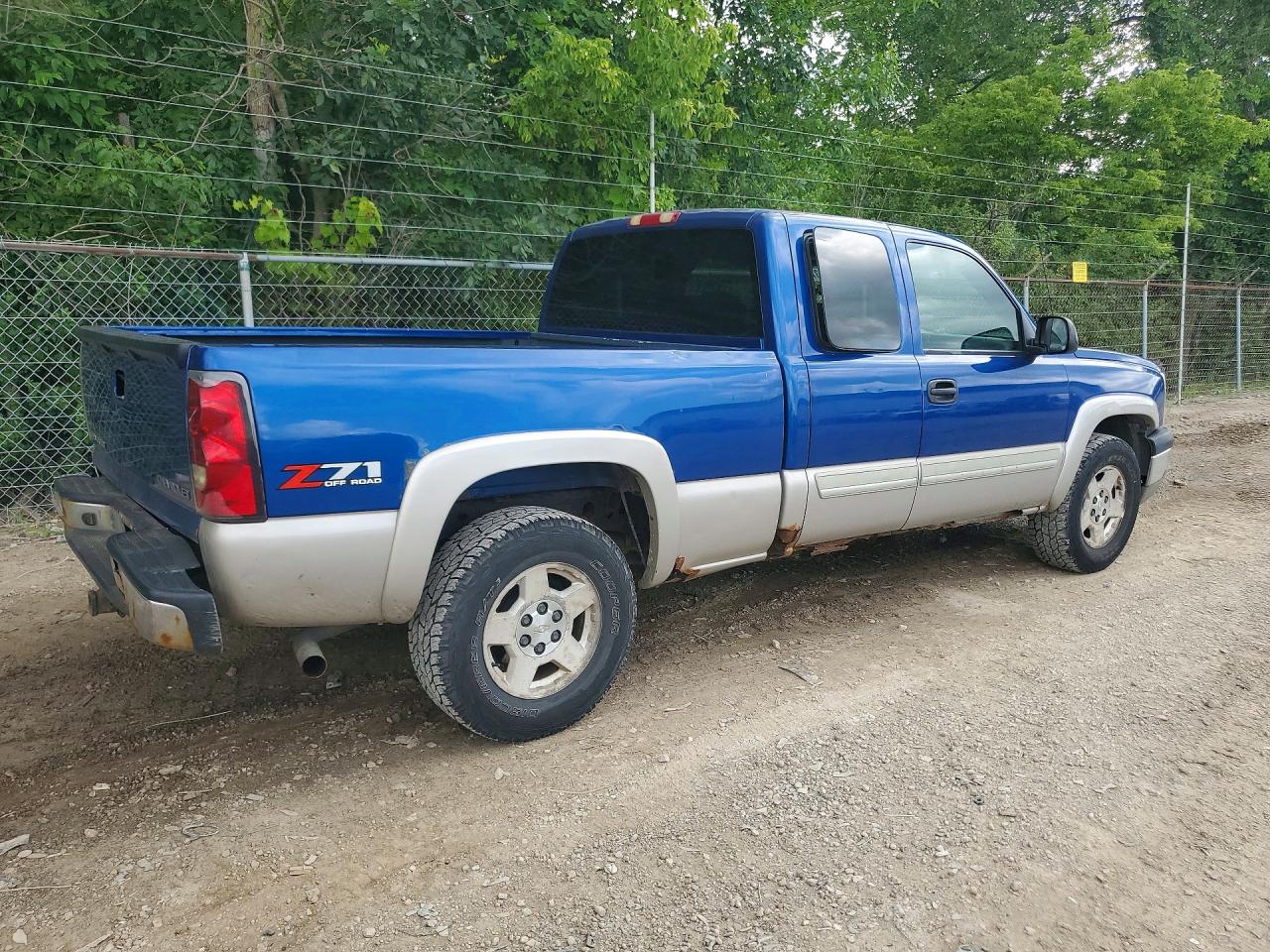 2004 Chevrolet Silverado K1500 Blue vin: 1GCEK19T34Z210922