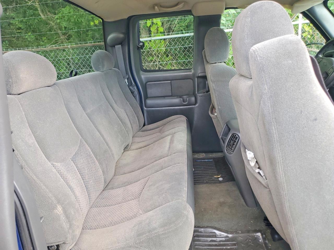 2004 Chevrolet Silverado K1500 Blue vin: 1GCEK19T34Z210922