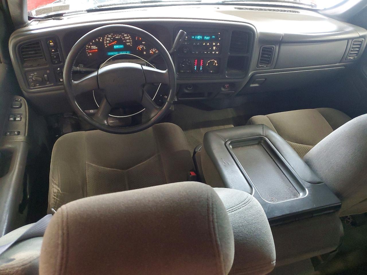 2005 Chevrolet Silverado K1500 Red vin: 1GCEK19T35Z186381