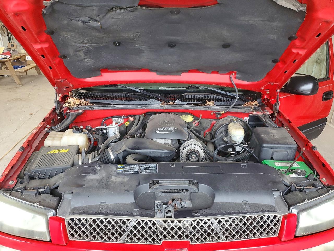 2005 Chevrolet Silverado K1500 Red vin: 1GCEK19T35Z186381