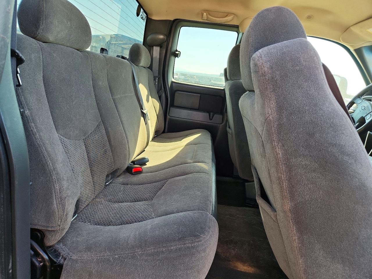 2006 Chevrolet Silverado K1500 Gray vin: 1GCEK19T36Z183093