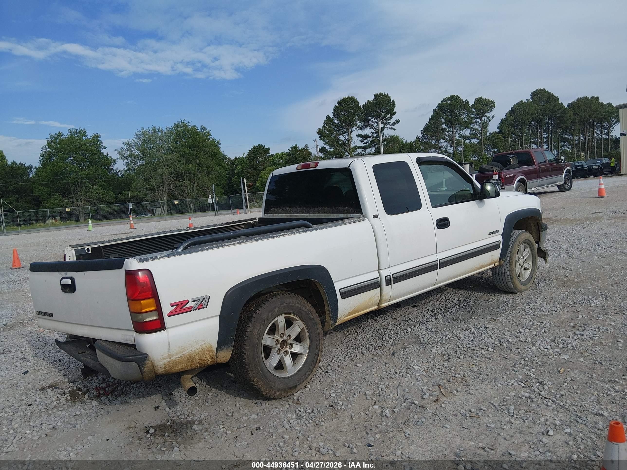 1999 Chevrolet Silverado 1500 Lt White vin: 1GCEK19T3XE169235