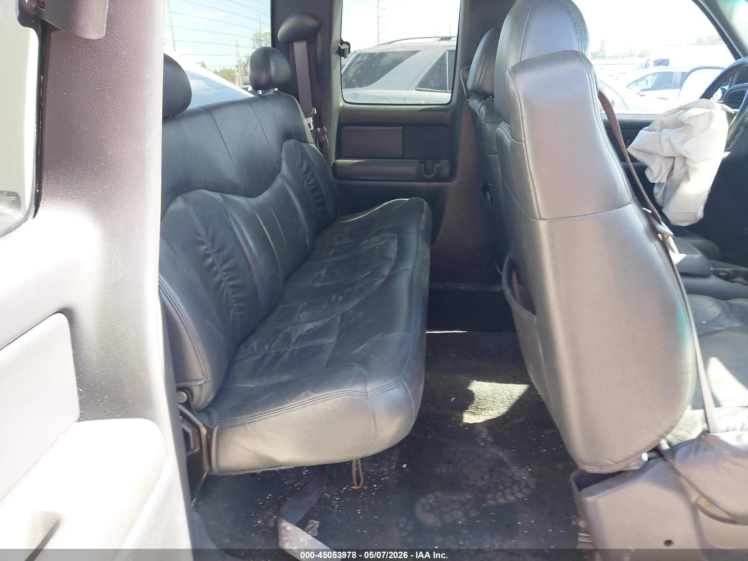 2000 Chevrolet Silverado 1500 Lt White vin: 1GCEK19T3YE153280