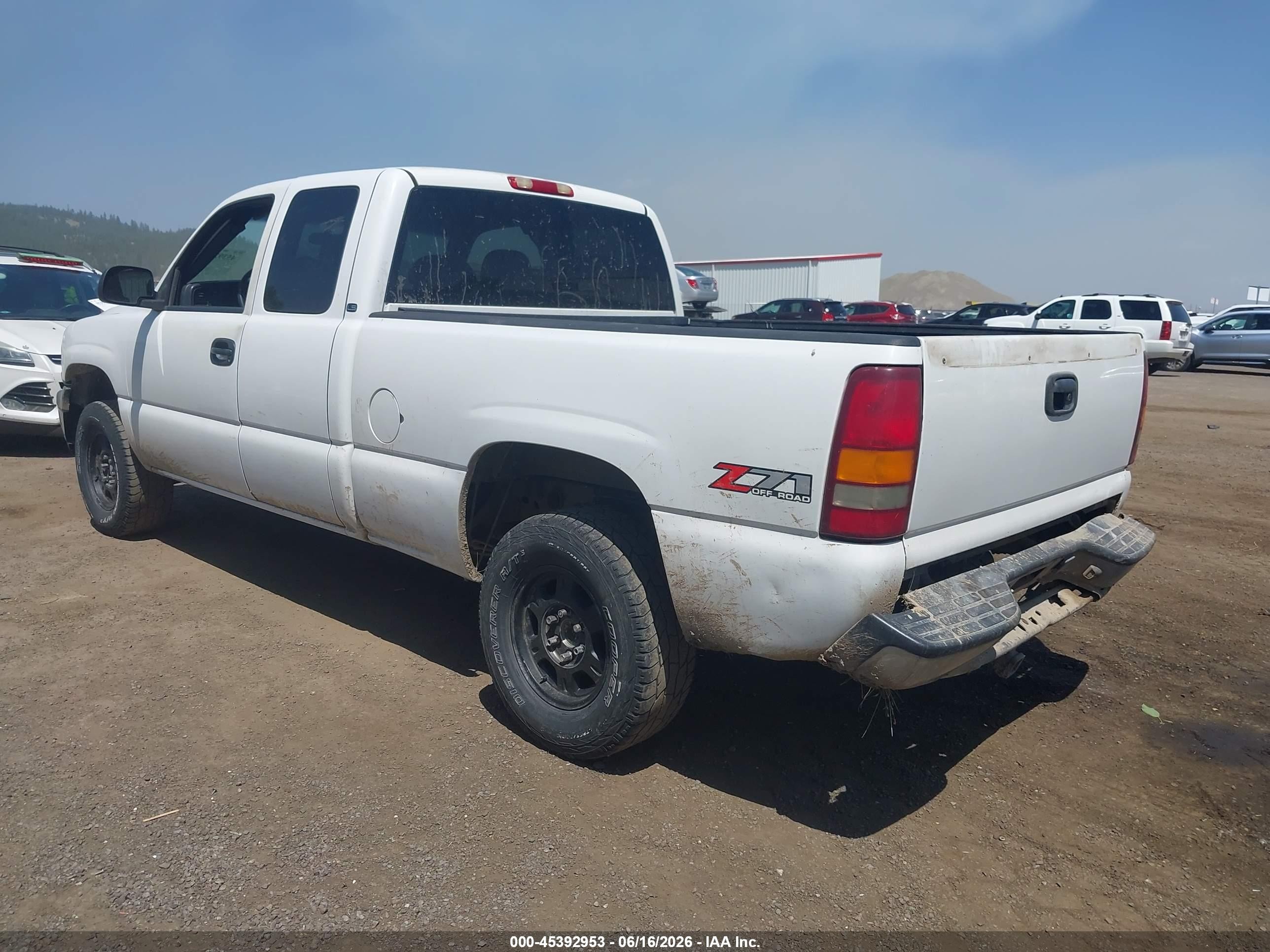 2001 Chevrolet Silverado 1500 Ls White vin: 1GCEK19T41E319389