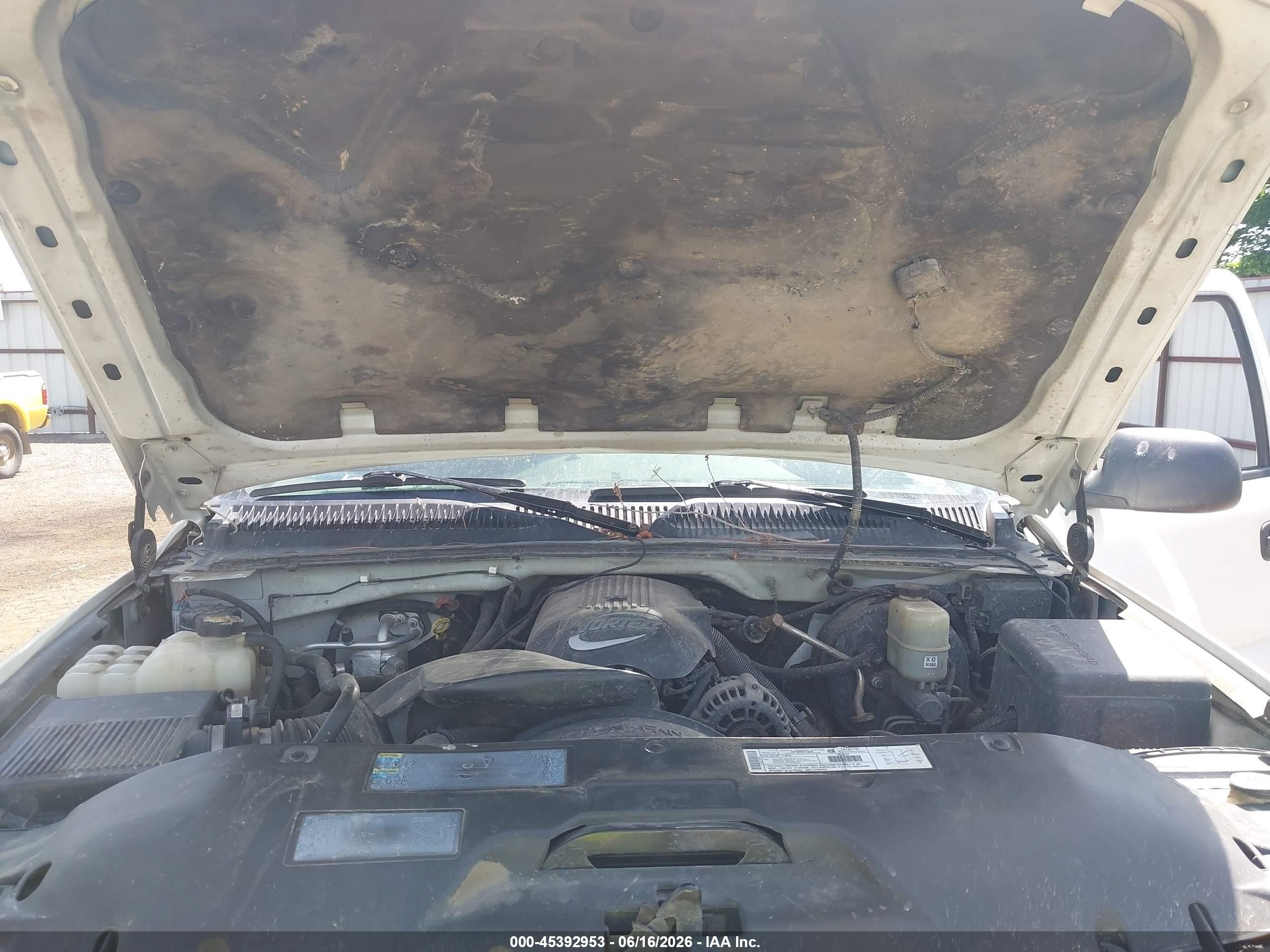 2001 Chevrolet Silverado 1500 Ls White vin: 1GCEK19T41E319389