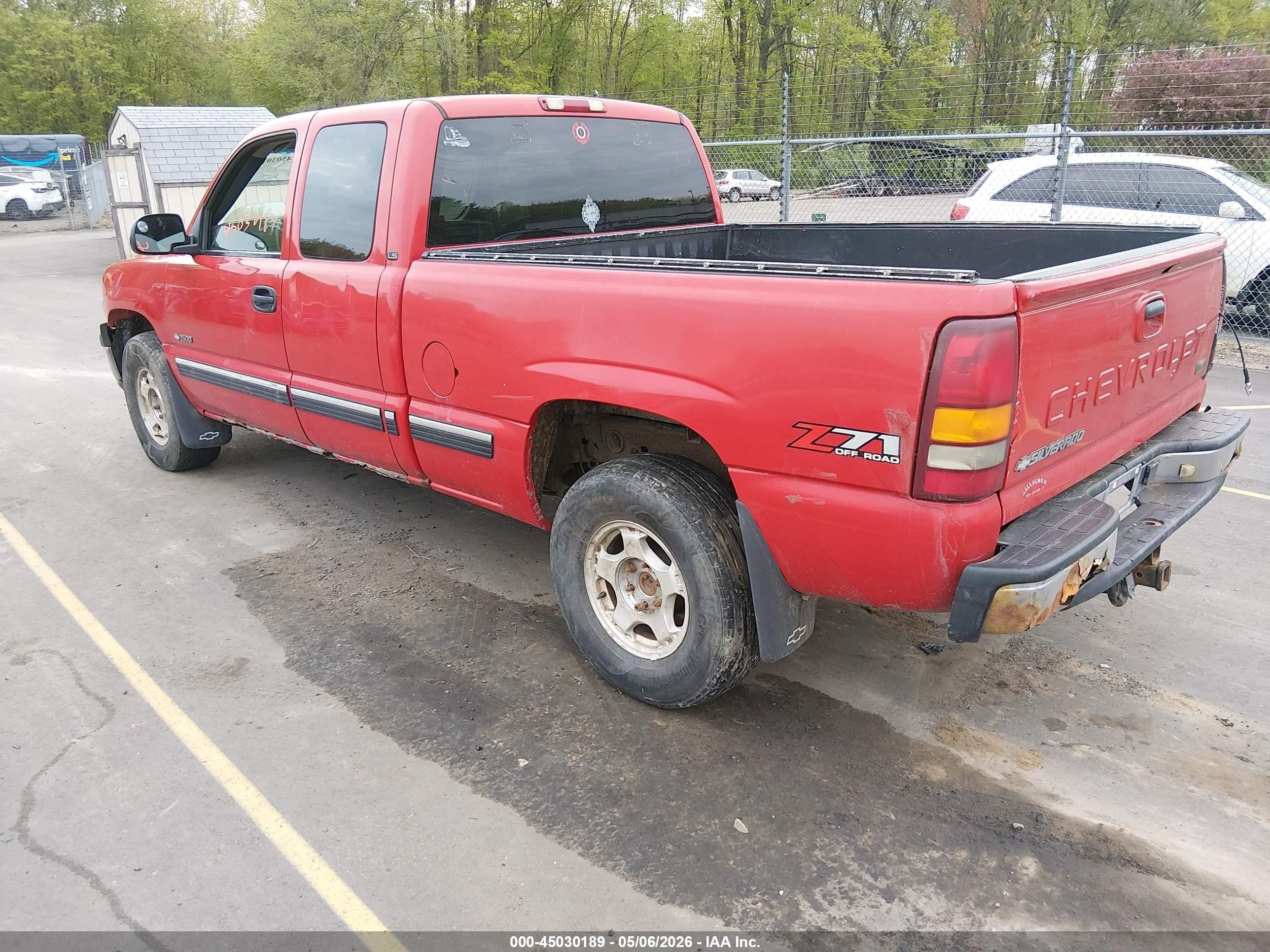 2002 Chevrolet Silverado 1500 Ls Красный vin: 1GCEK19T42Z201305