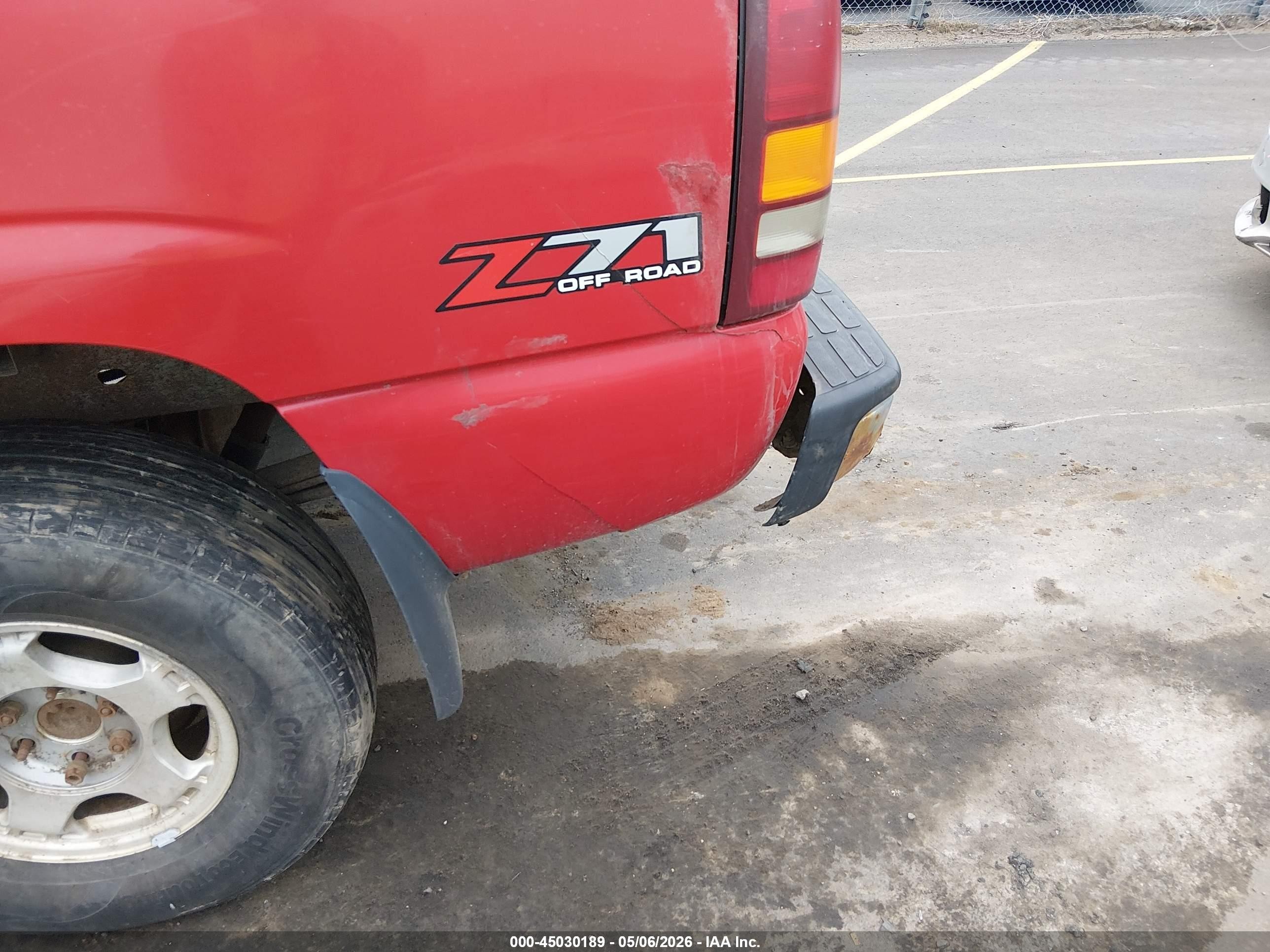 2002 Chevrolet Silverado 1500 Ls Красный vin: 1GCEK19T42Z201305